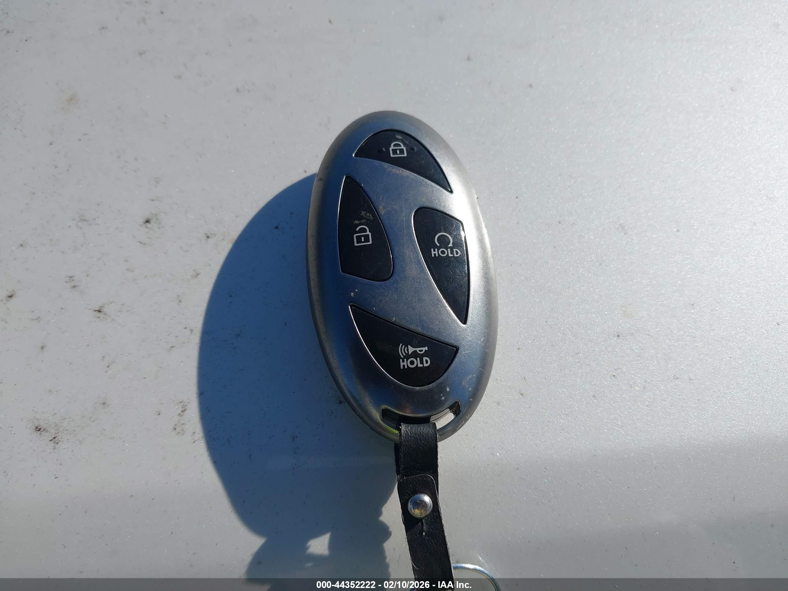 HYUNDAI ELANTRA image 11