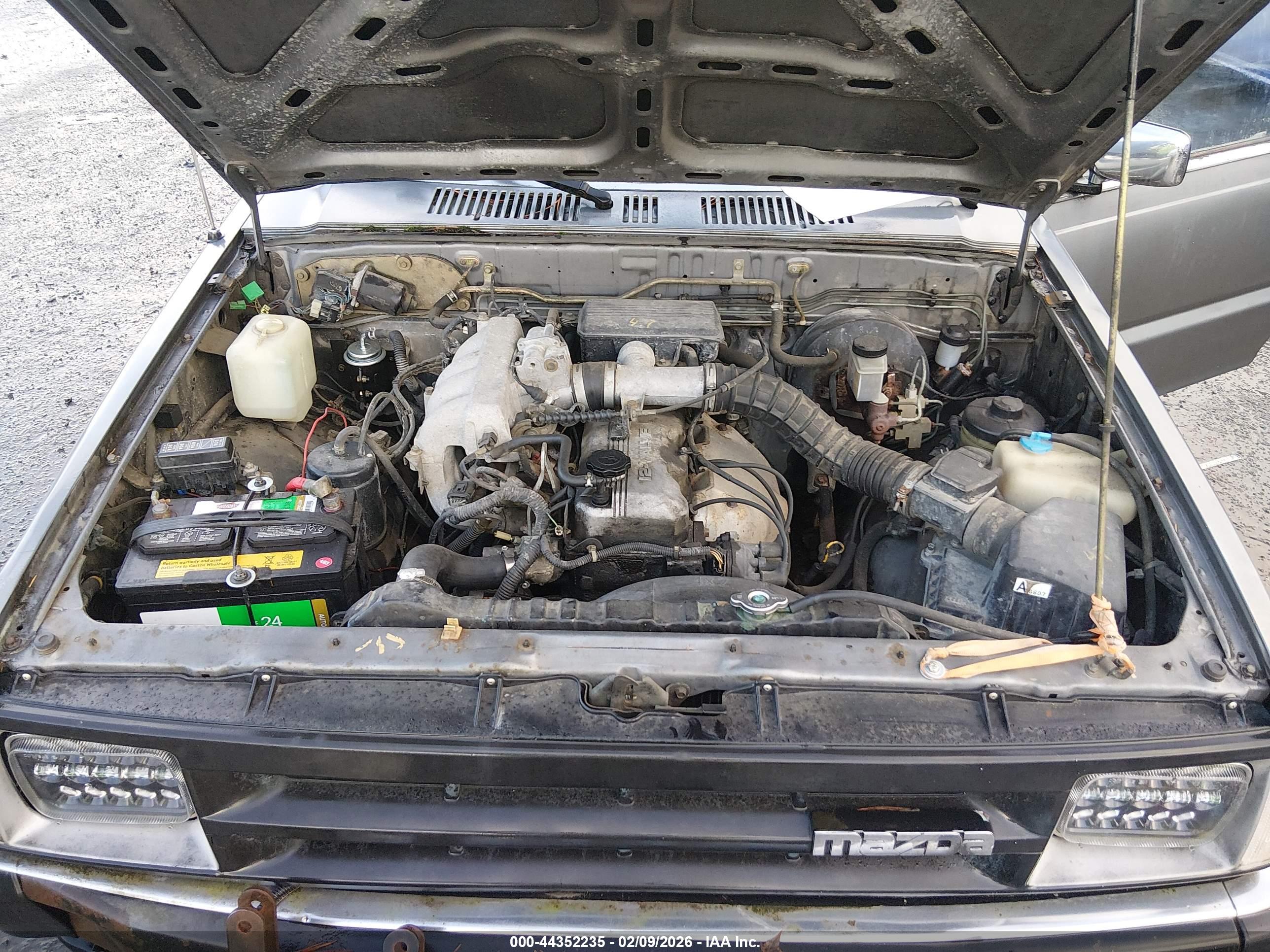 MAZDA B2600 image 10