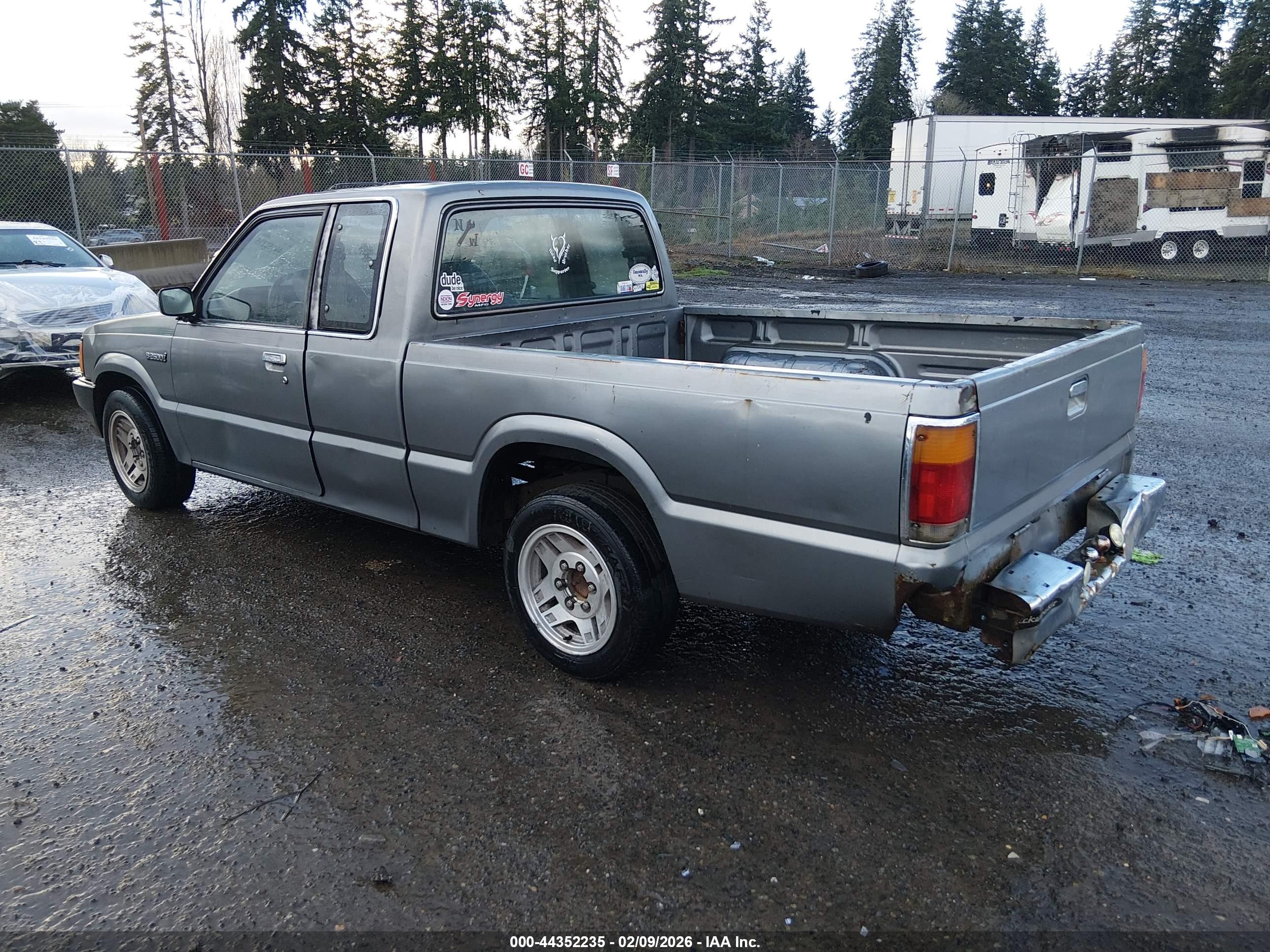 MAZDA B2600 image 3