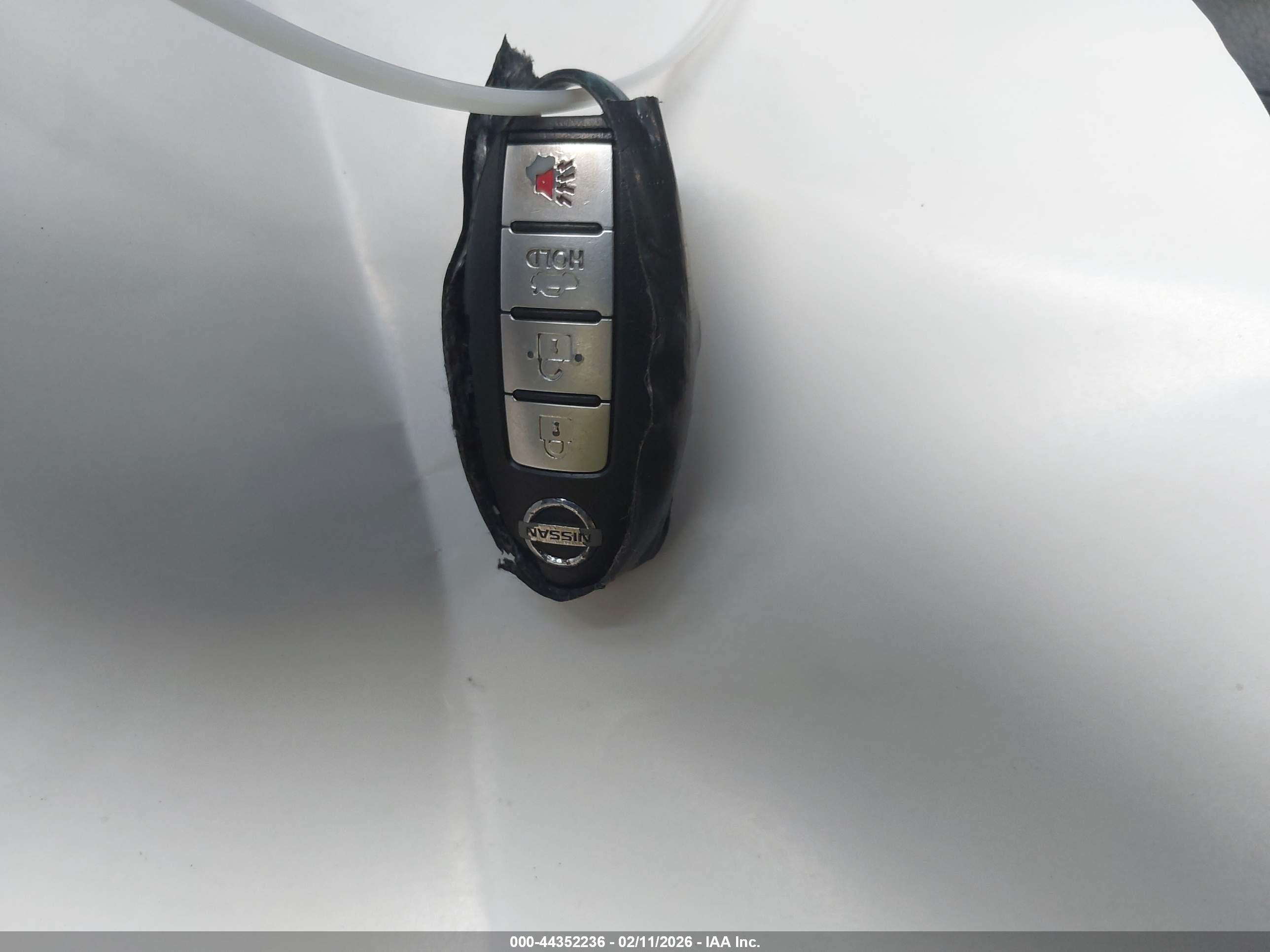 NISSAN SENTRA image 11