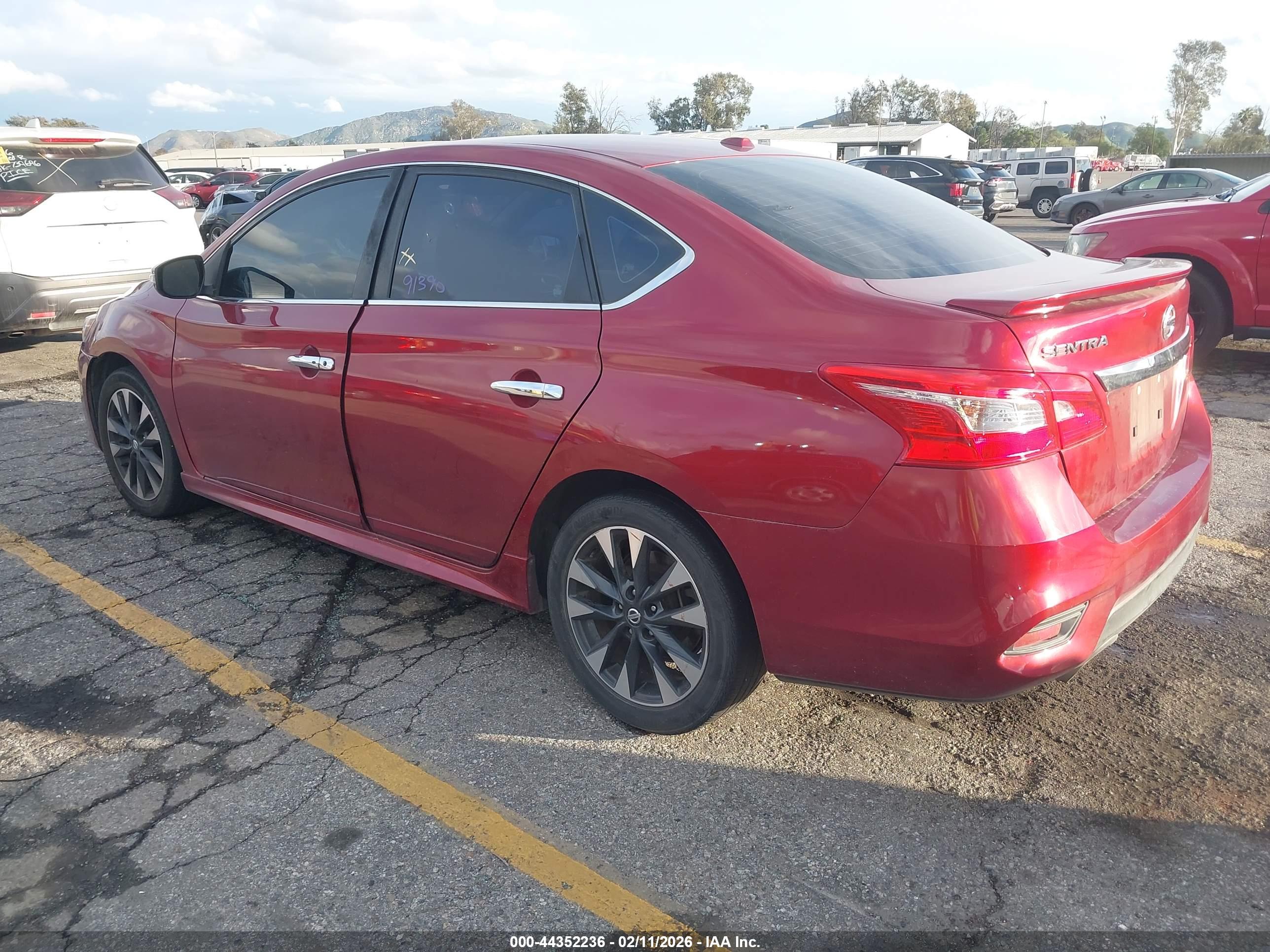 NISSAN SENTRA image 3