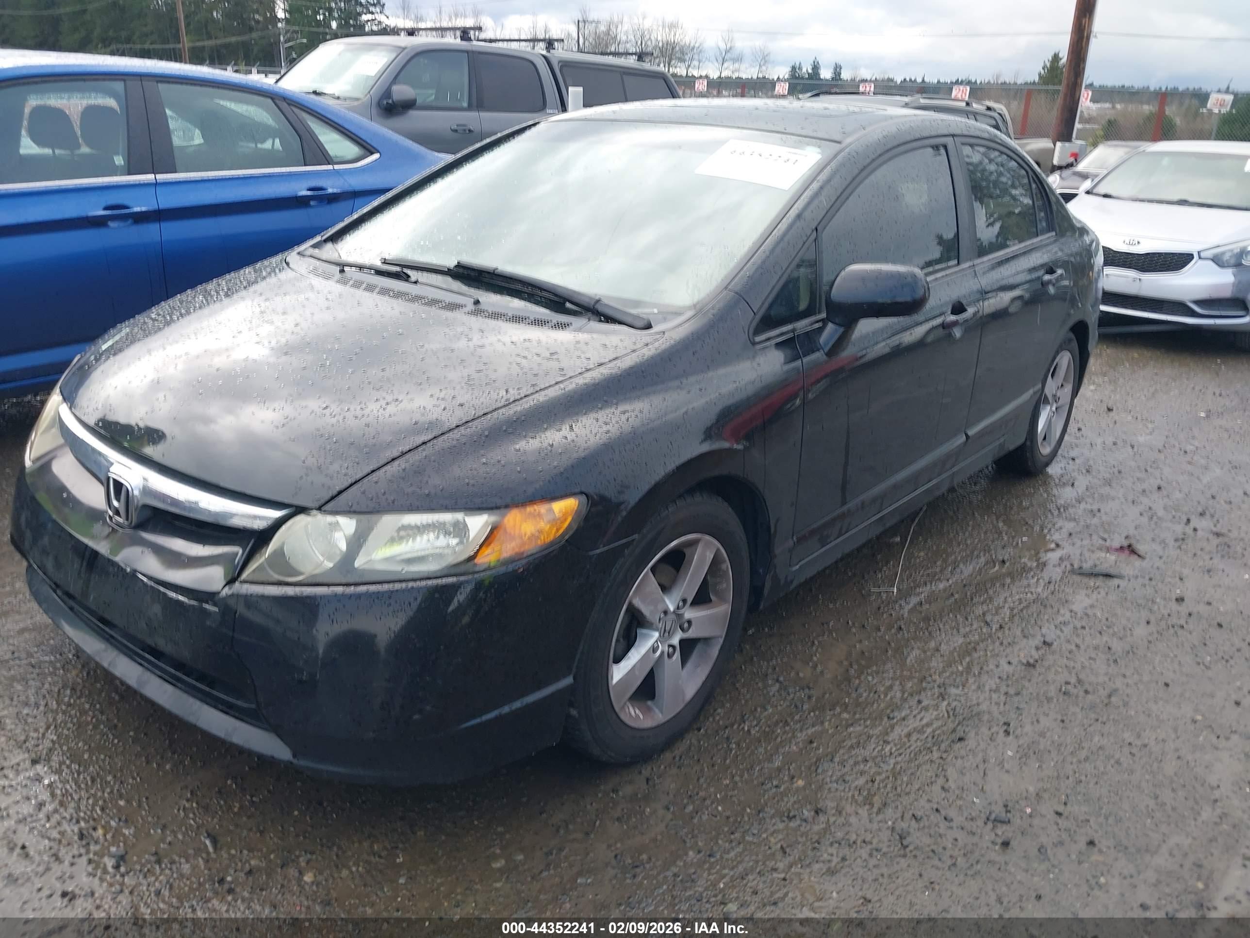 HONDA CIVIC image 2