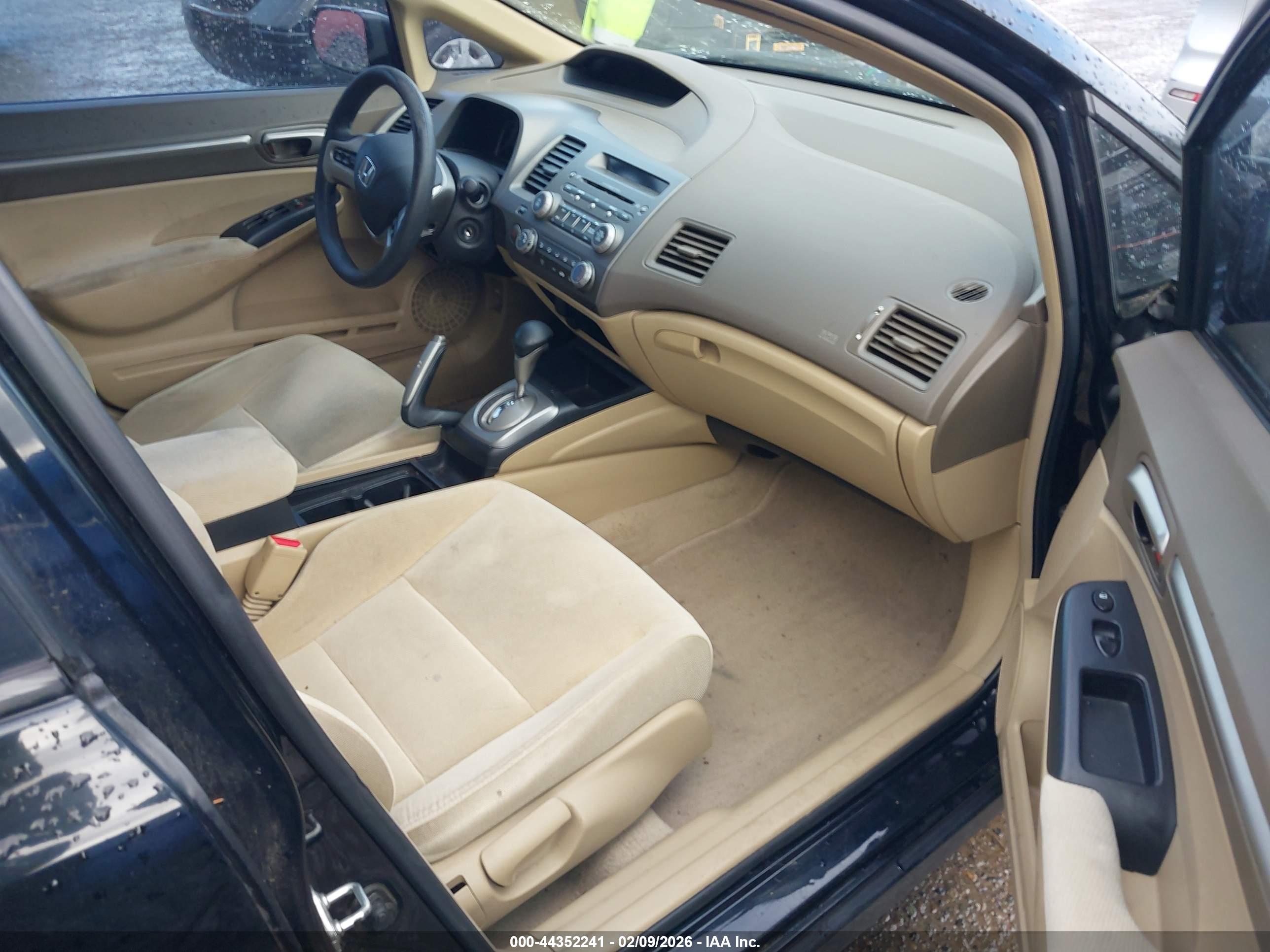HONDA CIVIC image 5