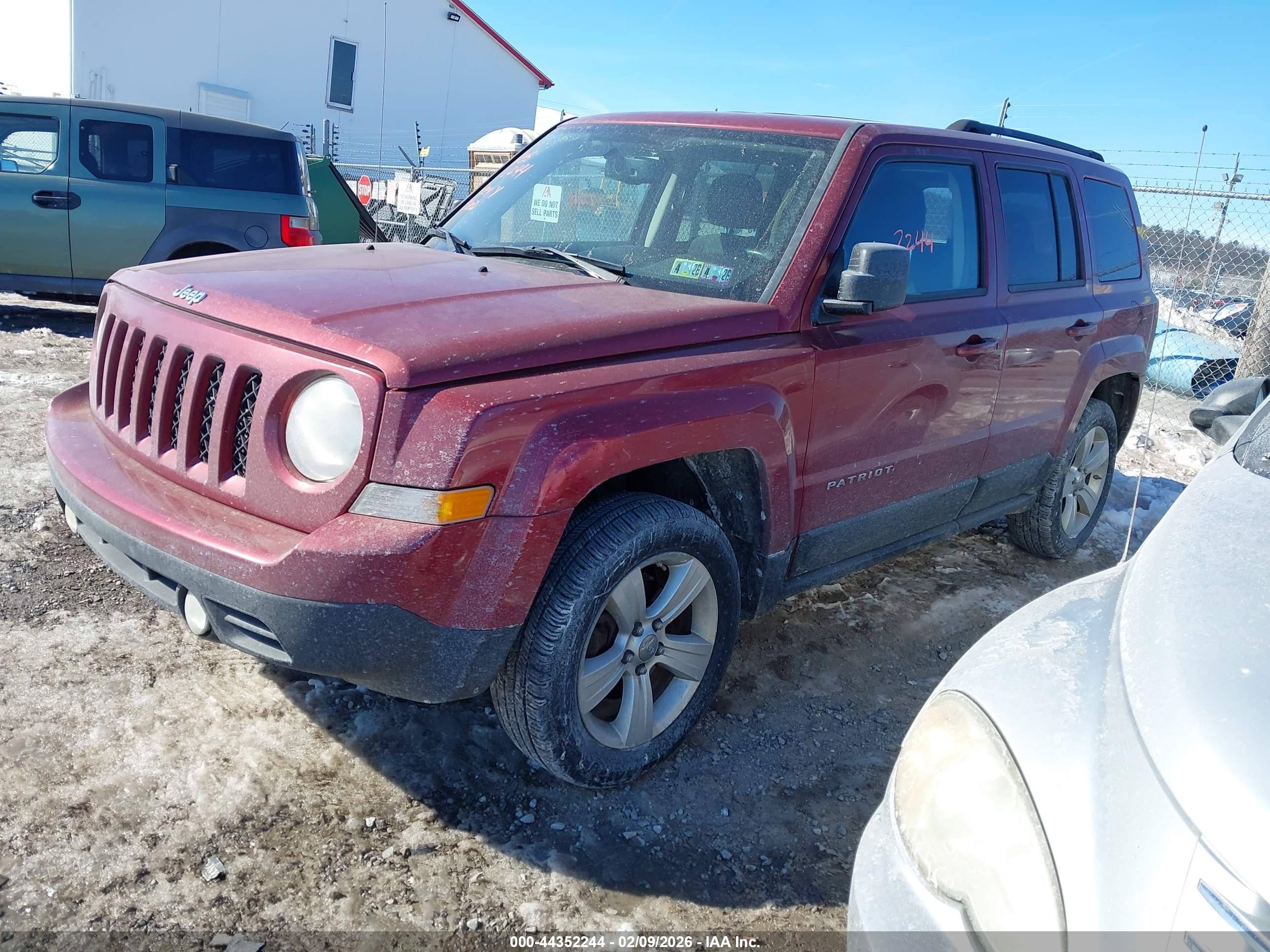 JEEP PATRIOT image 2