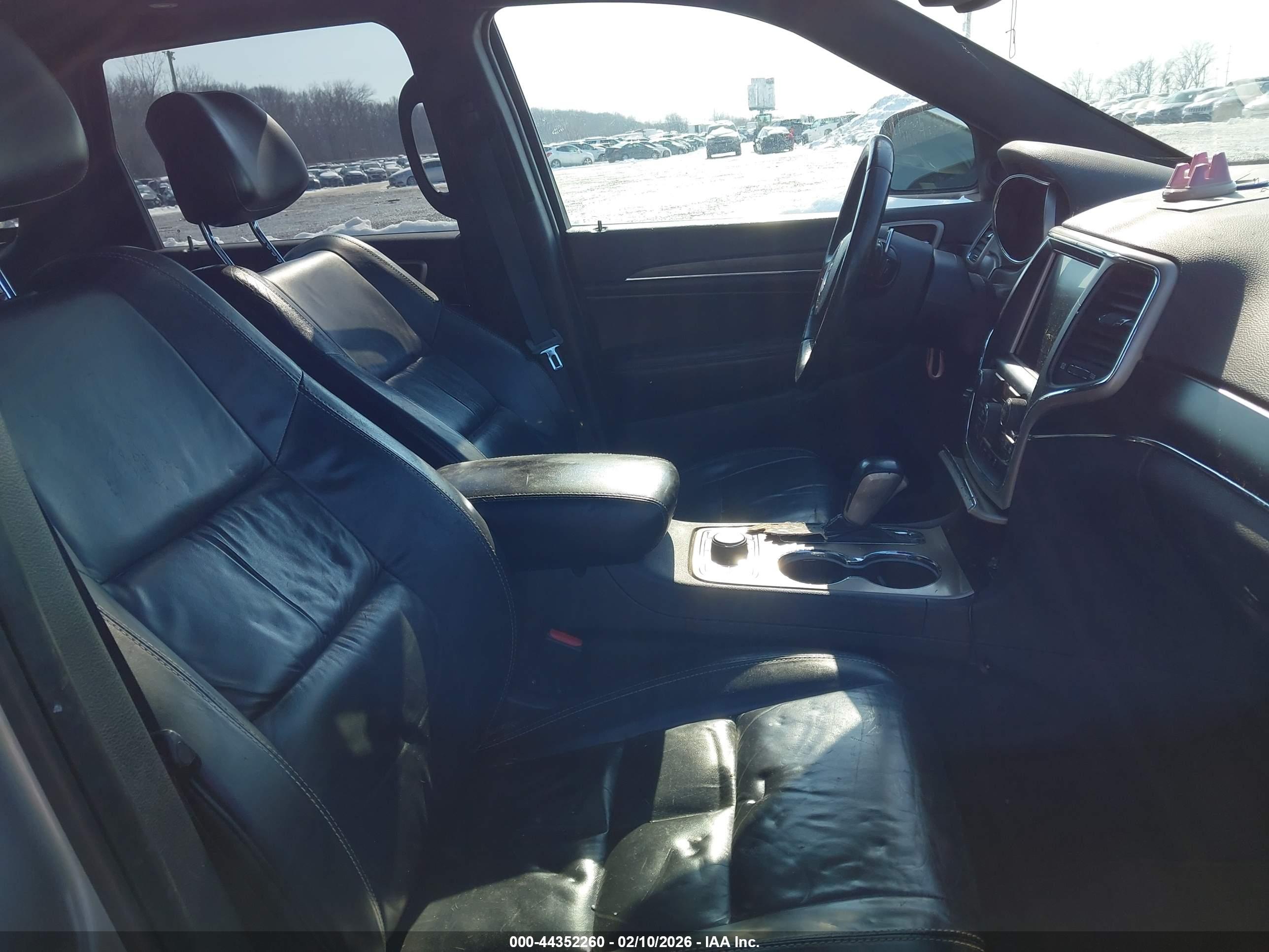 JEEP GRAND image 5