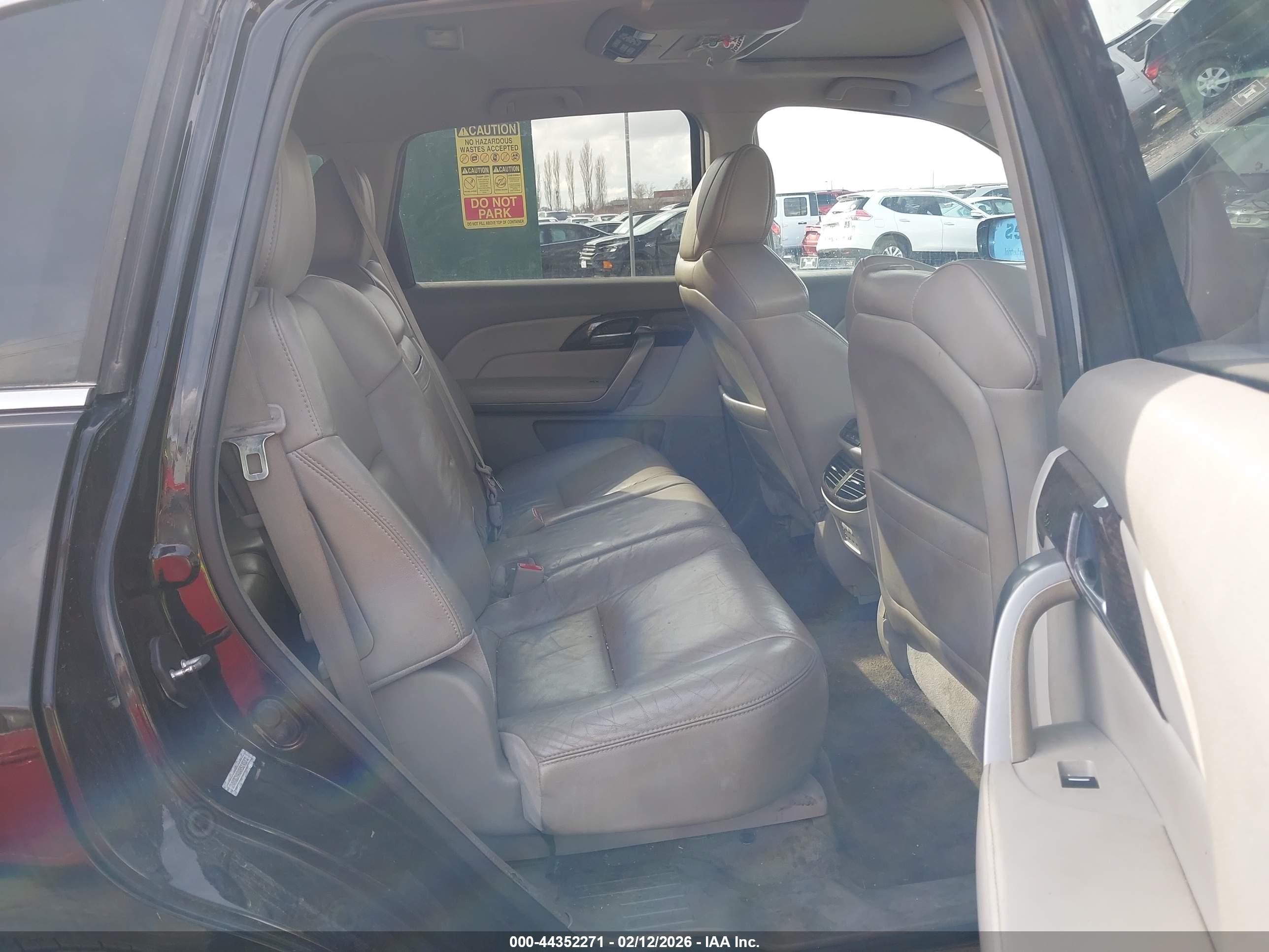 ACURA MDX image 8