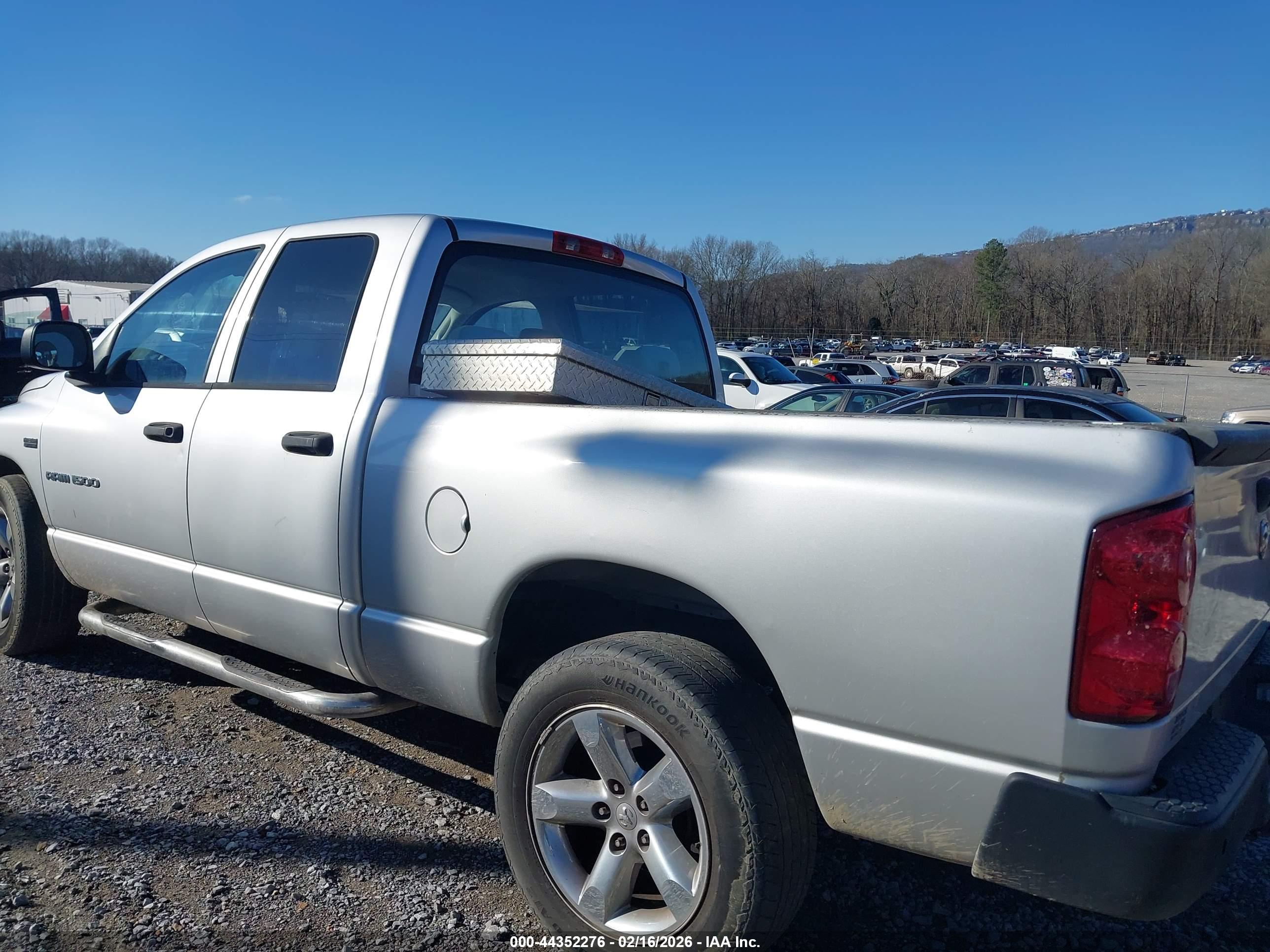DODGE RAM image 3