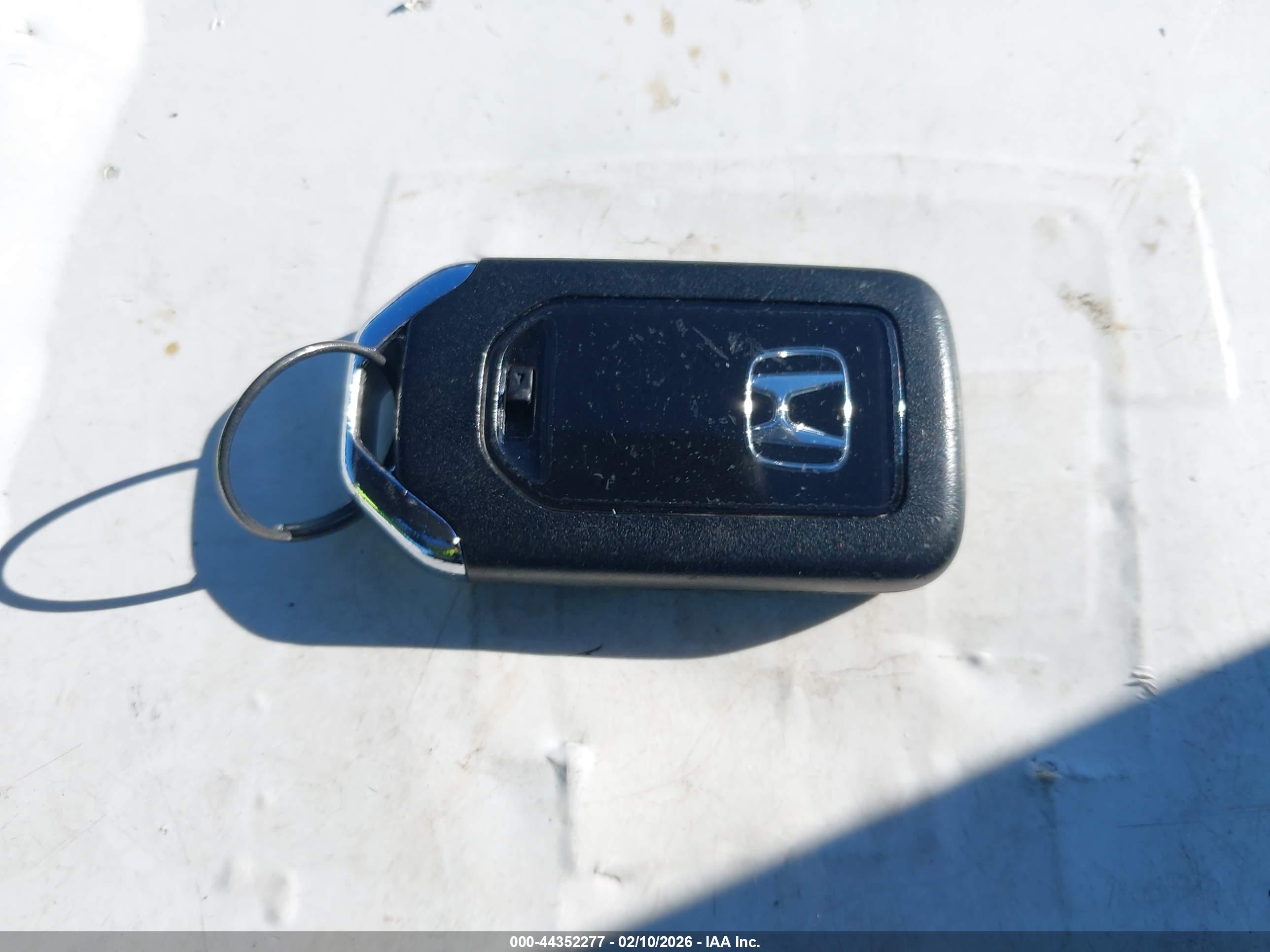 HONDA ACCORD image 11