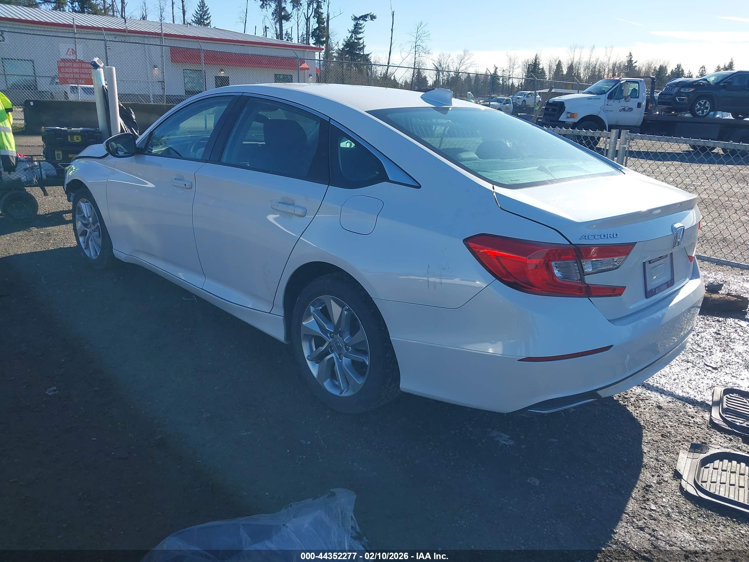 HONDA ACCORD image 3