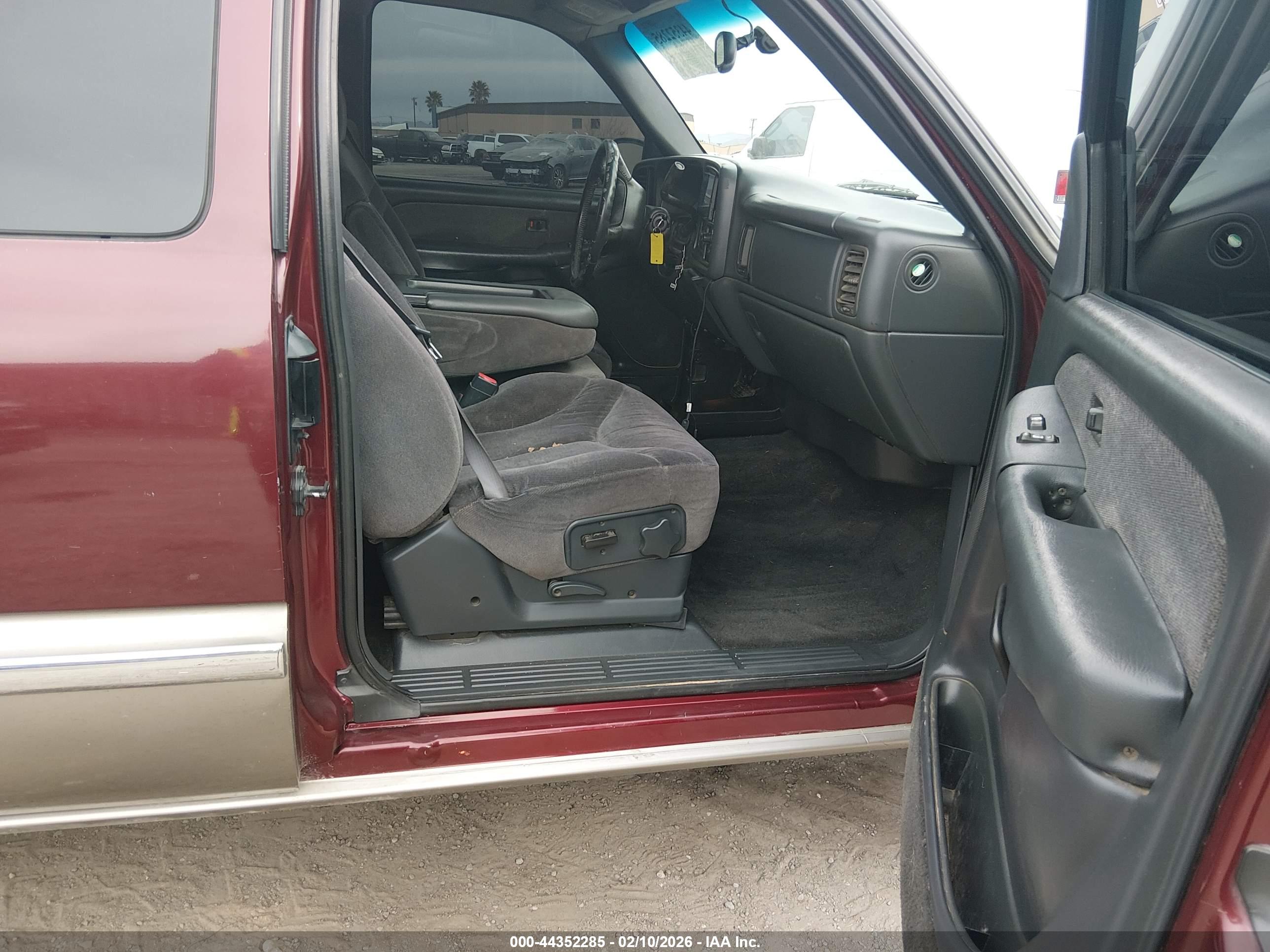 GMC SIERRA image 5