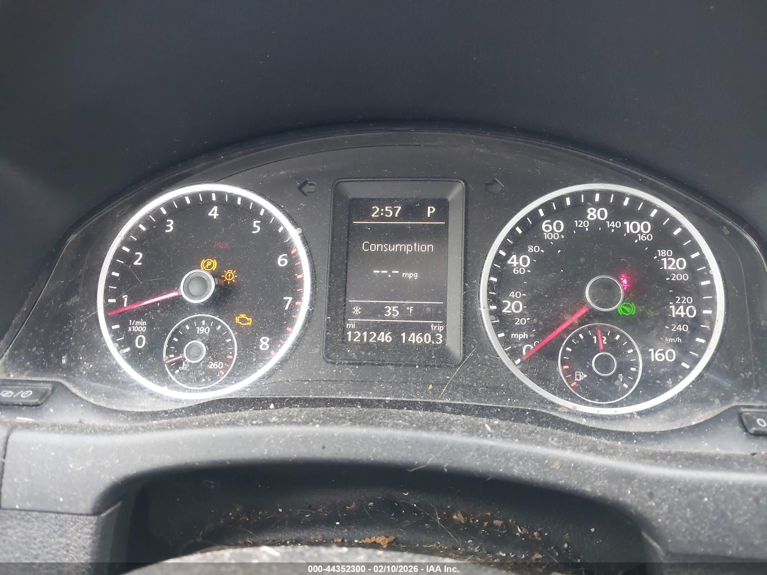 VOLKSWAGEN TIGUAN image 7