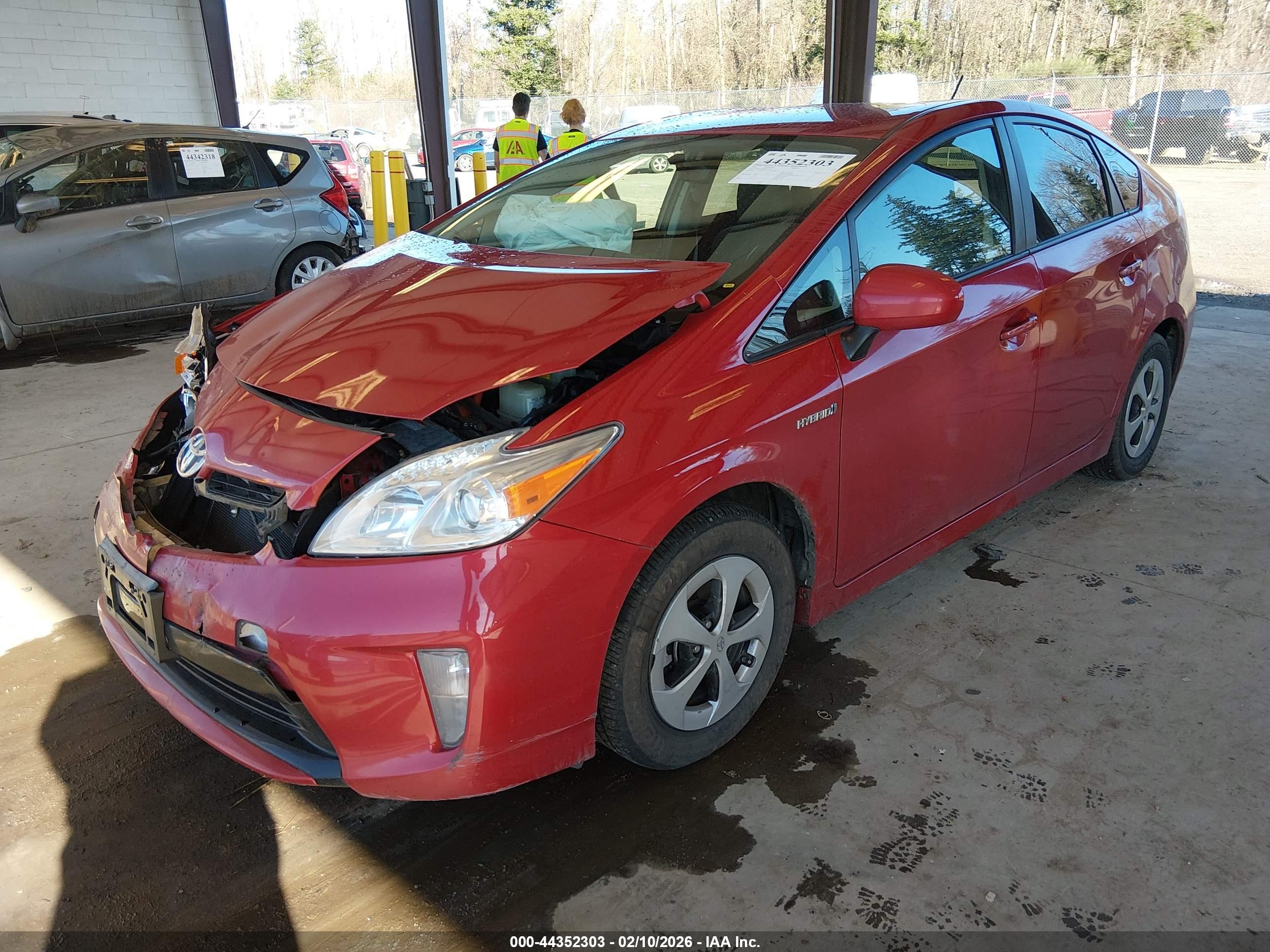 TOYOTA PRIUS image 2