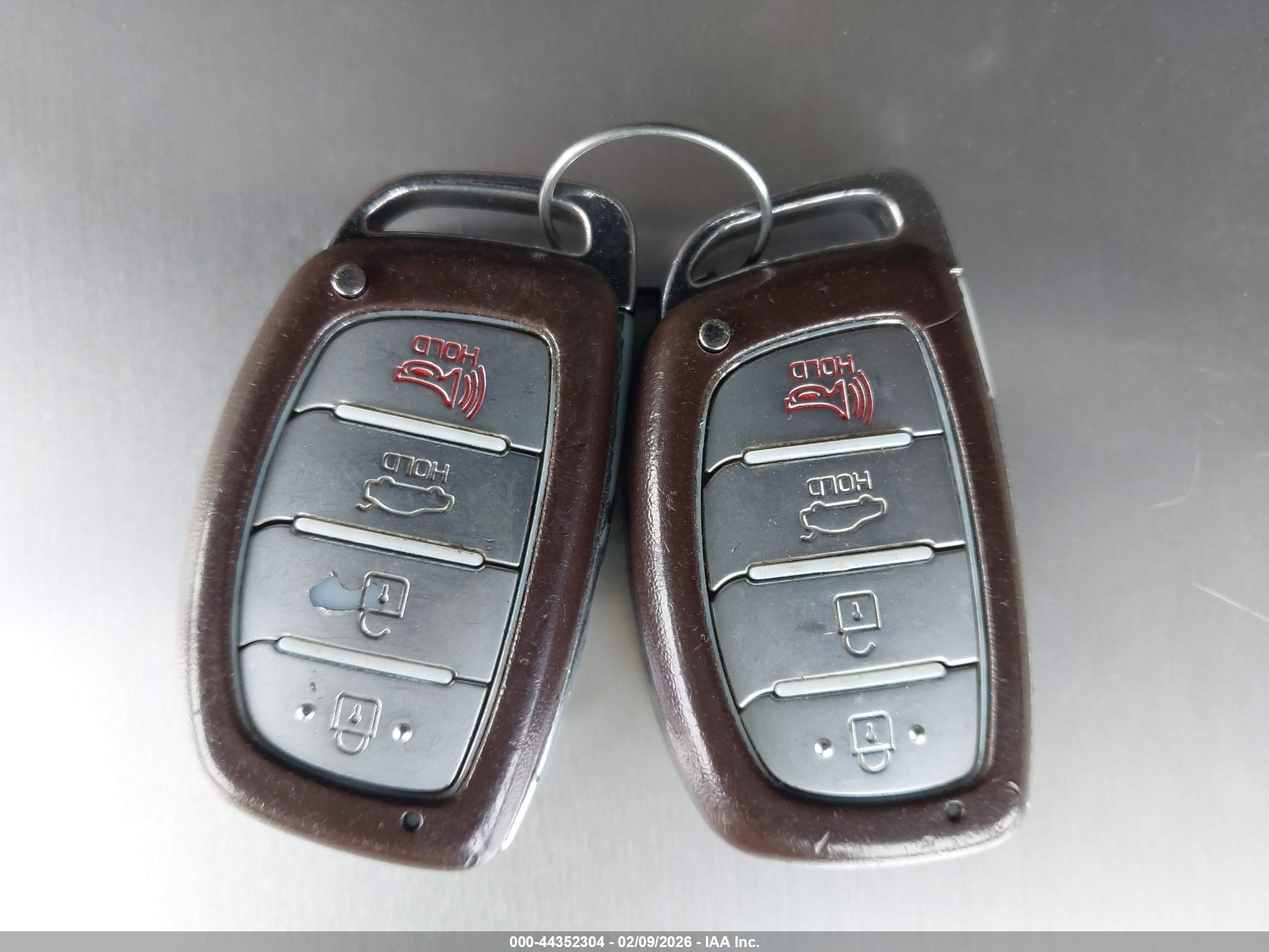 HYUNDAI SONATA image 11