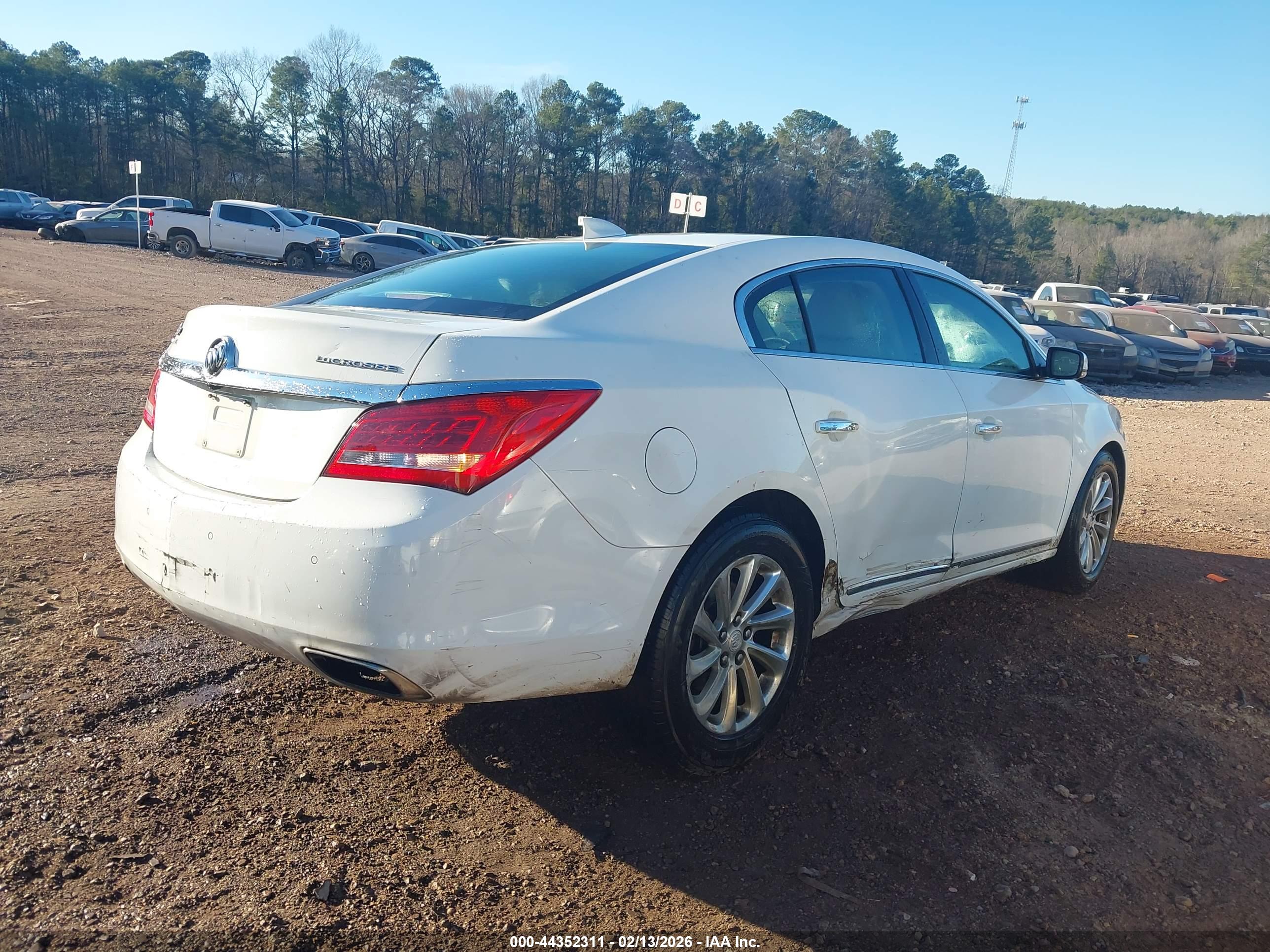 BUICK LACROSSE image 4