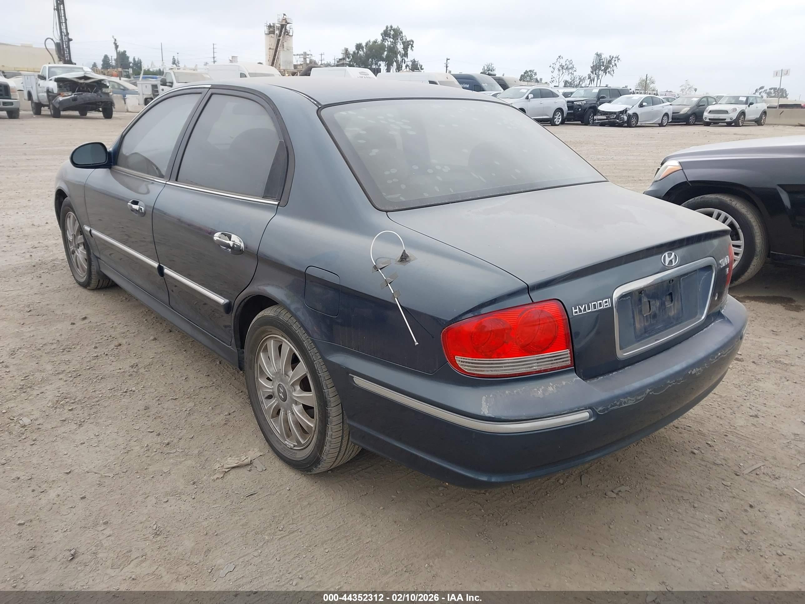 HYUNDAI SONATA image 3