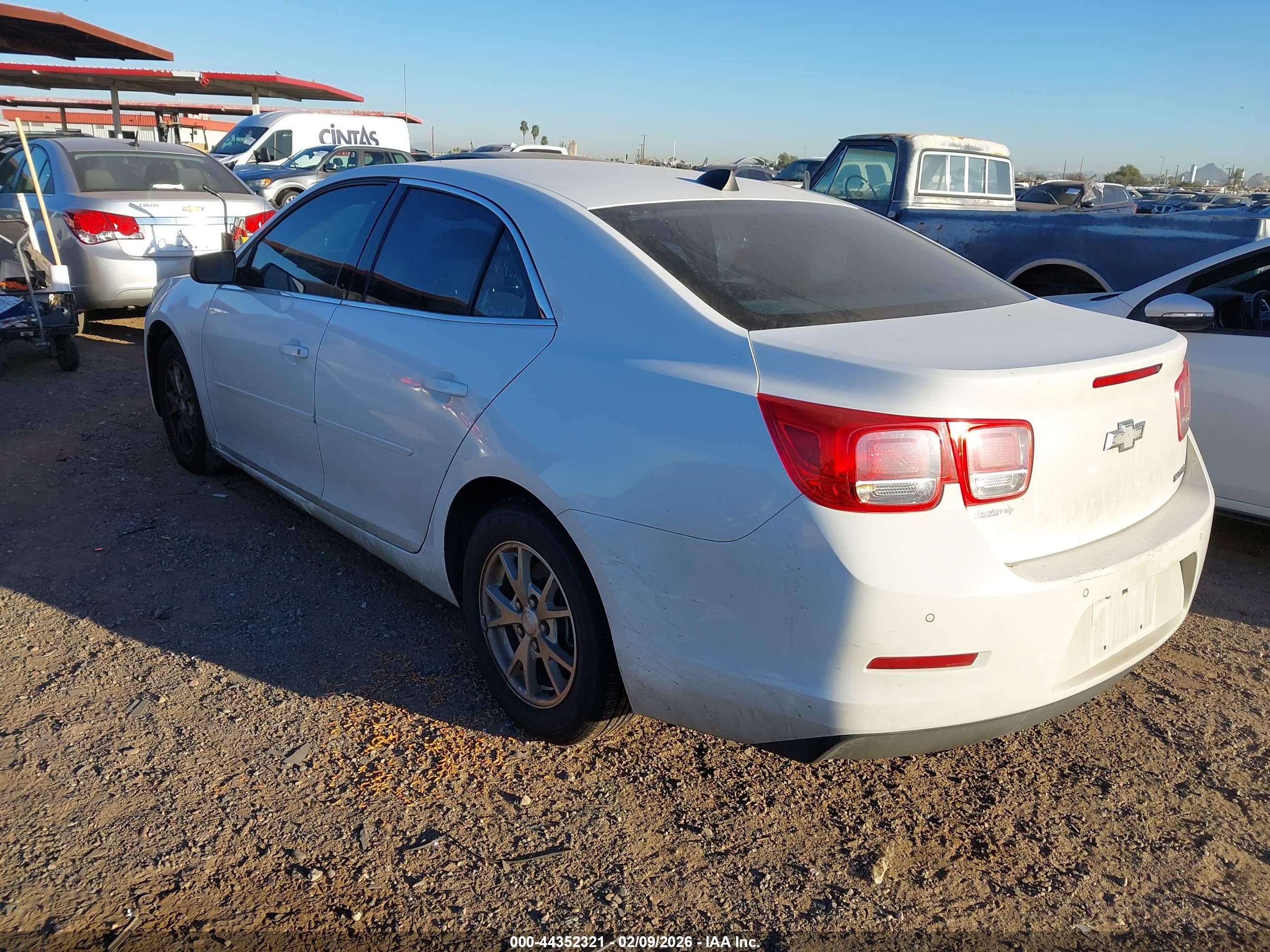 CHEVROLET MALIBU image 3