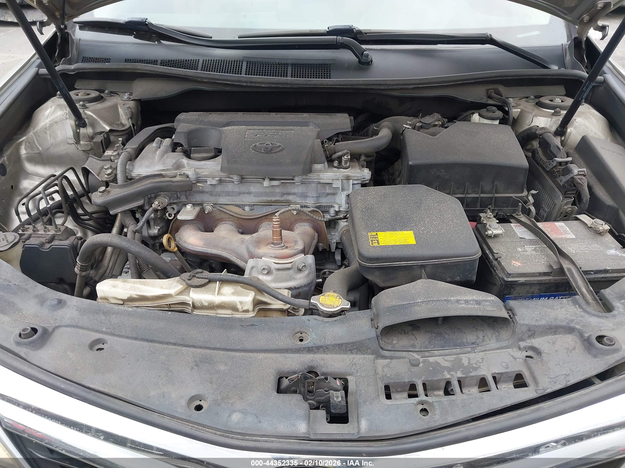 TOYOTA CAMRY image 10