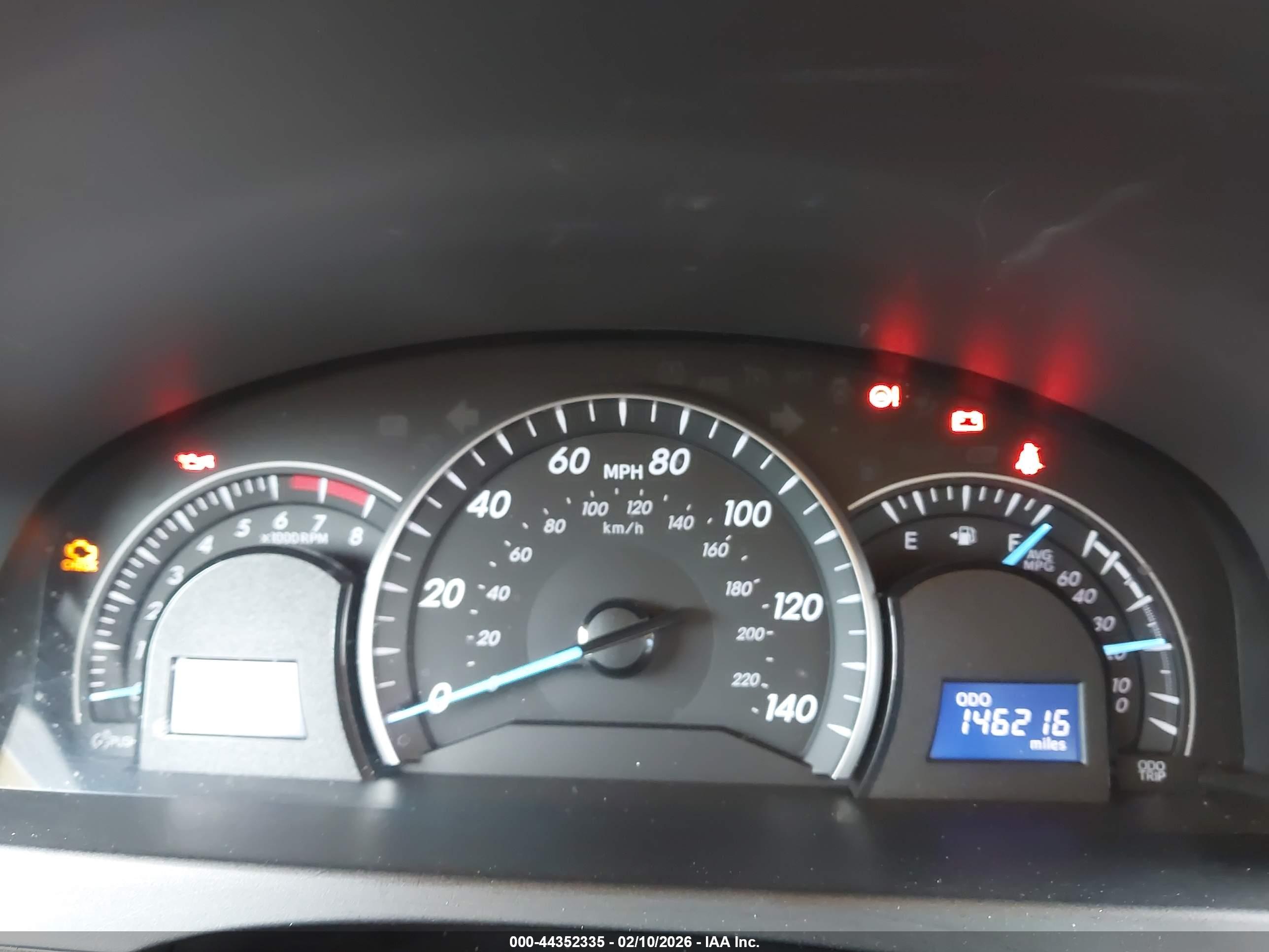TOYOTA CAMRY image 7