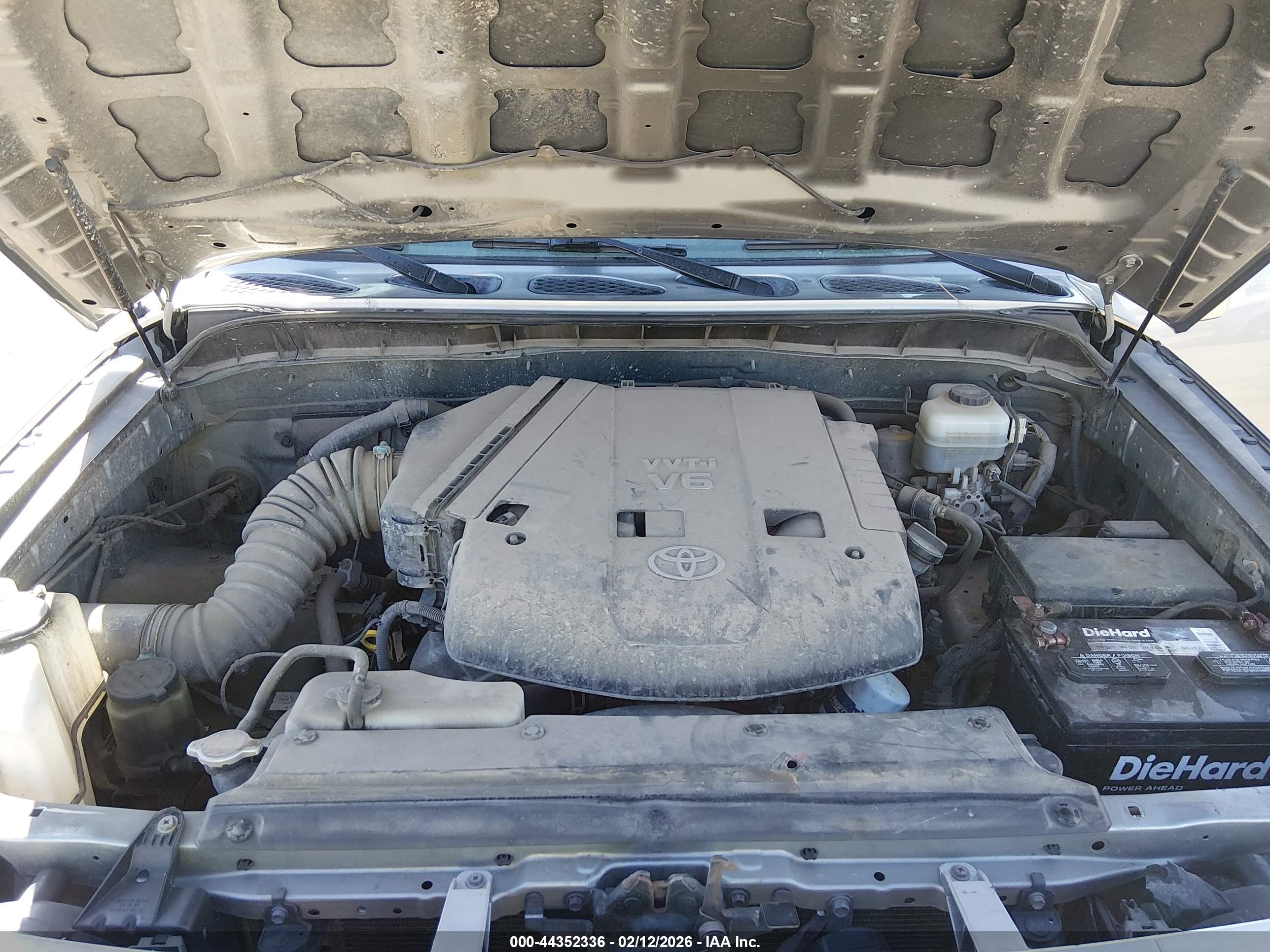 TOYOTA FJ image 10