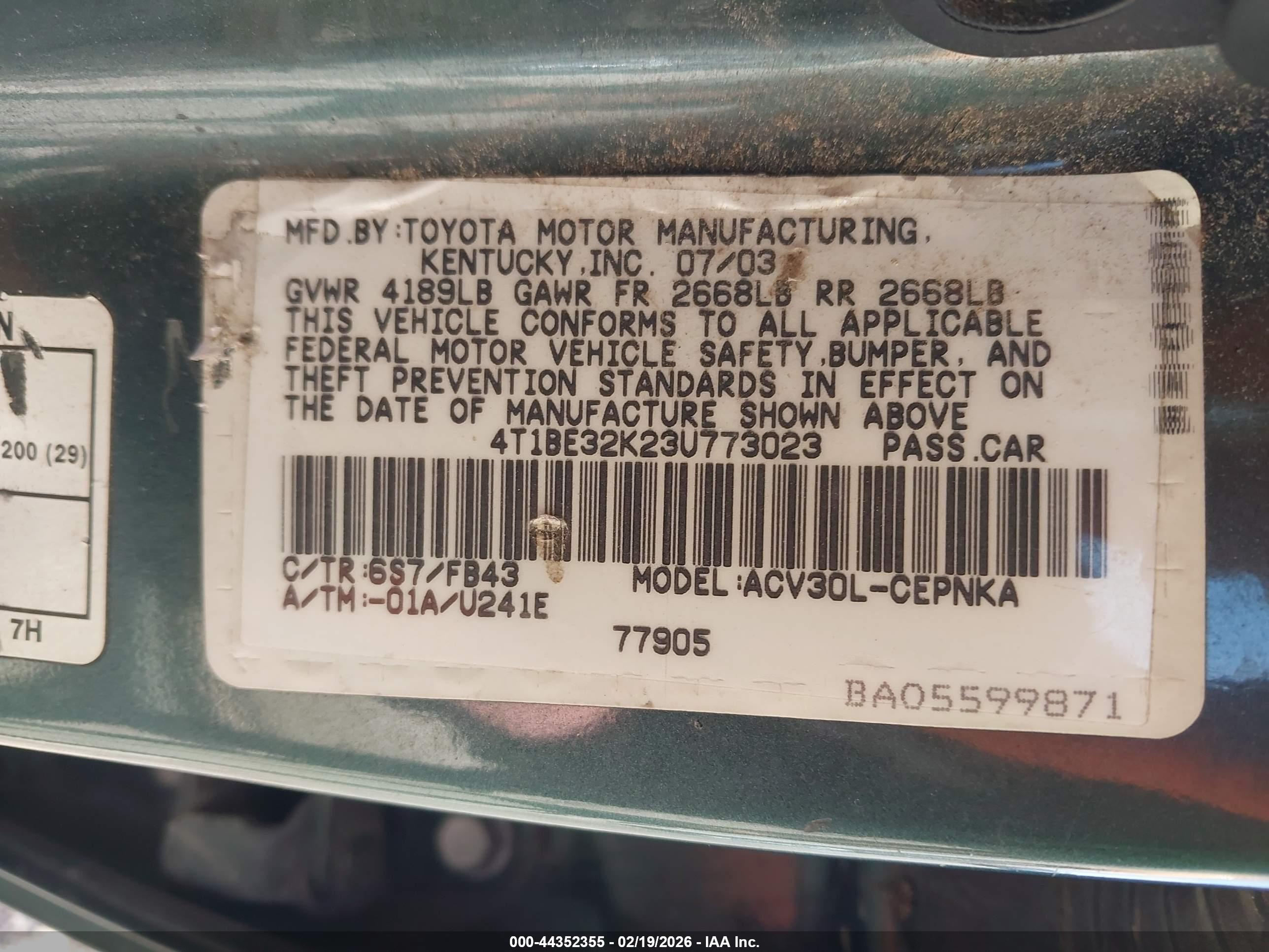 TOYOTA CAMRY image 9