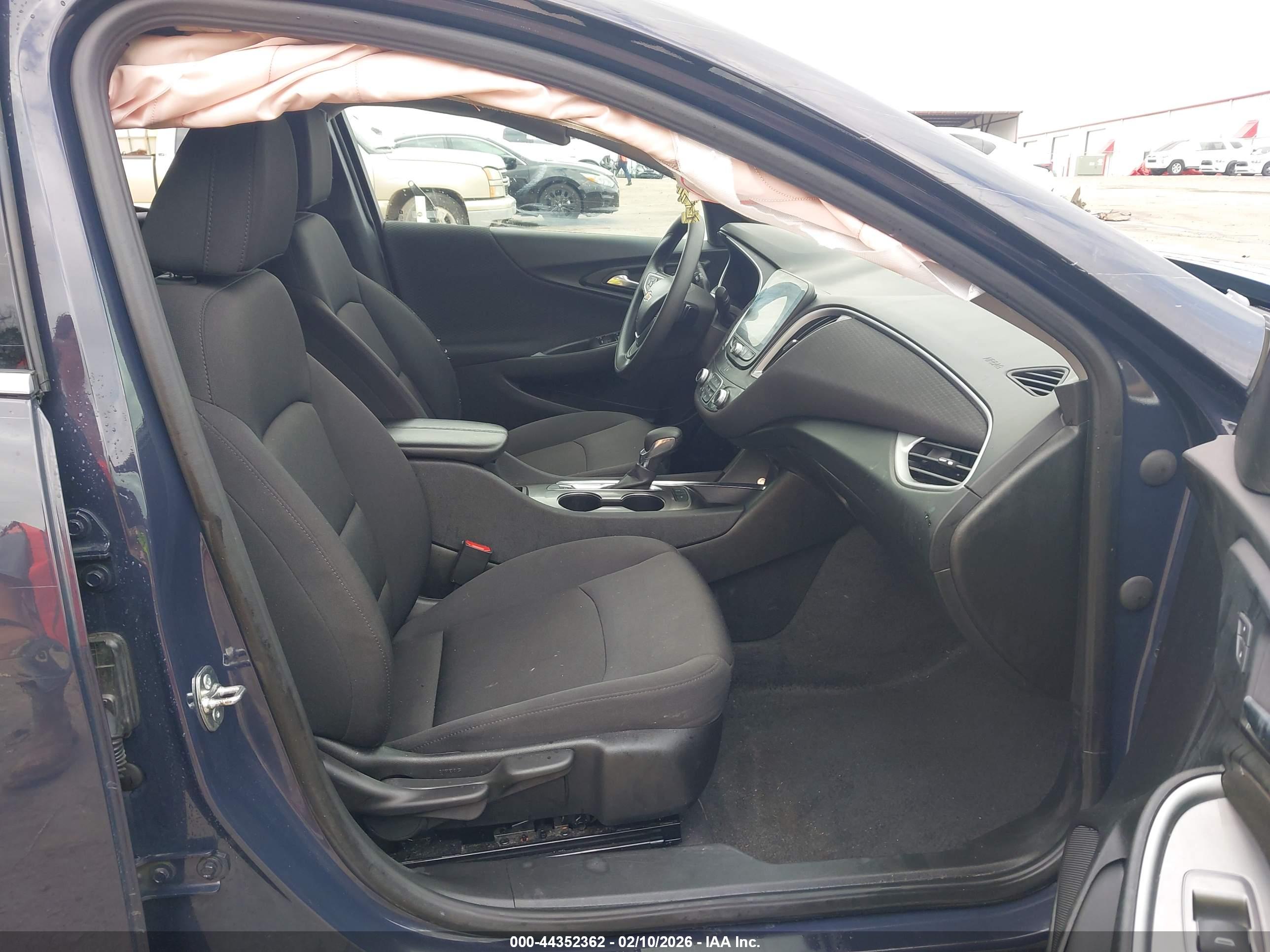 CHEVROLET MALIBU image 5