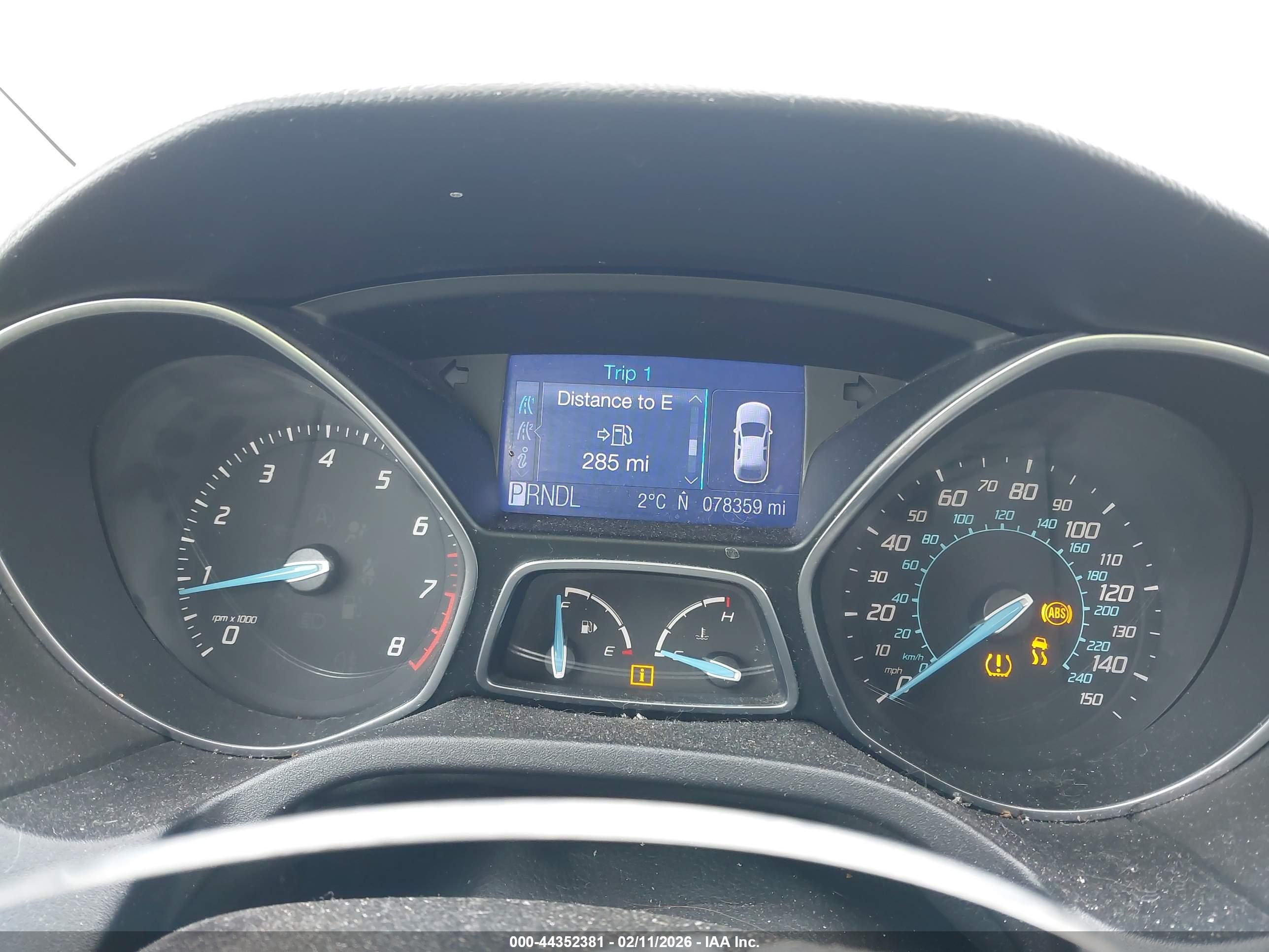 FORD FOCUS image 7