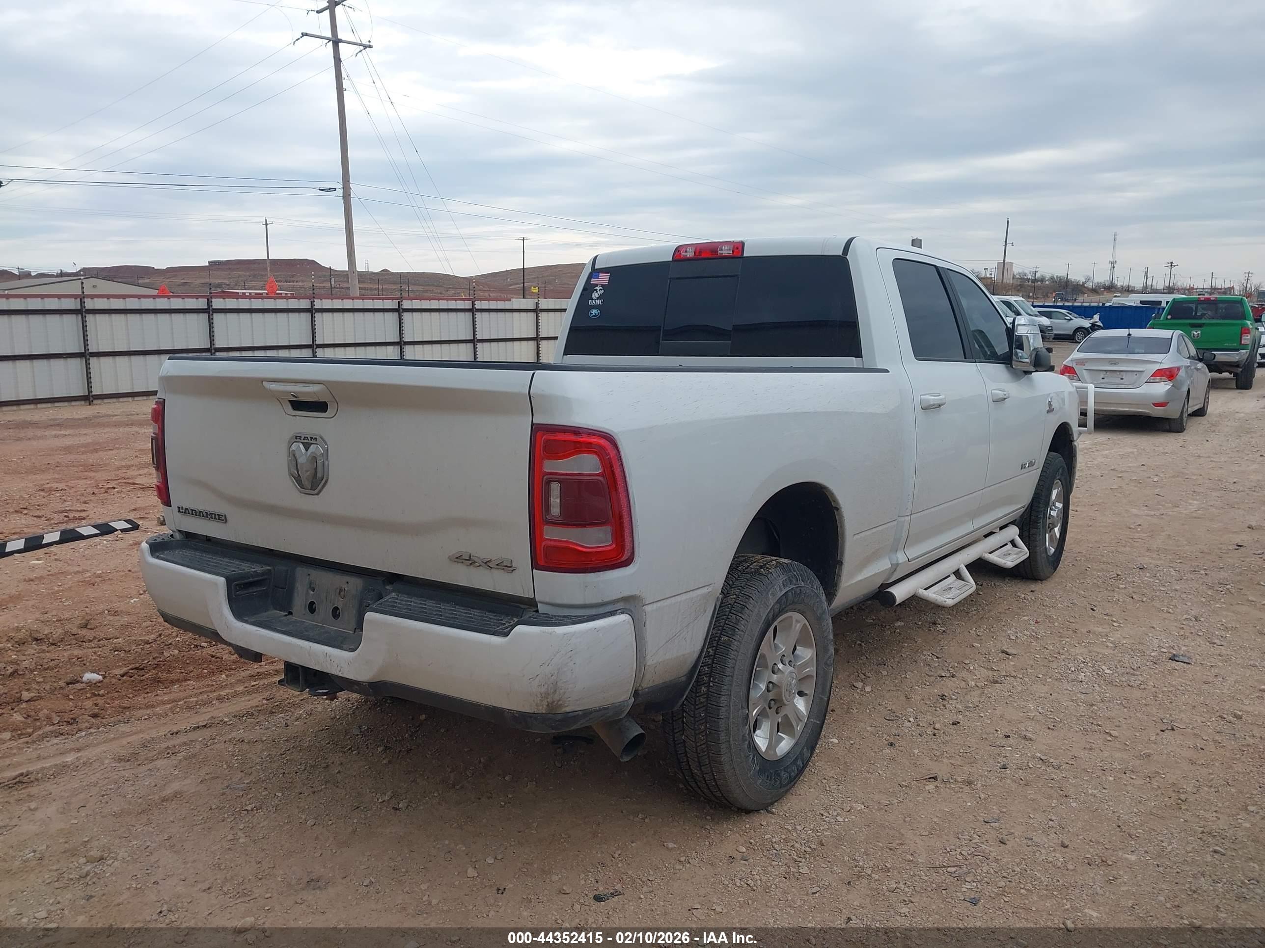 RAM 2500 image 4