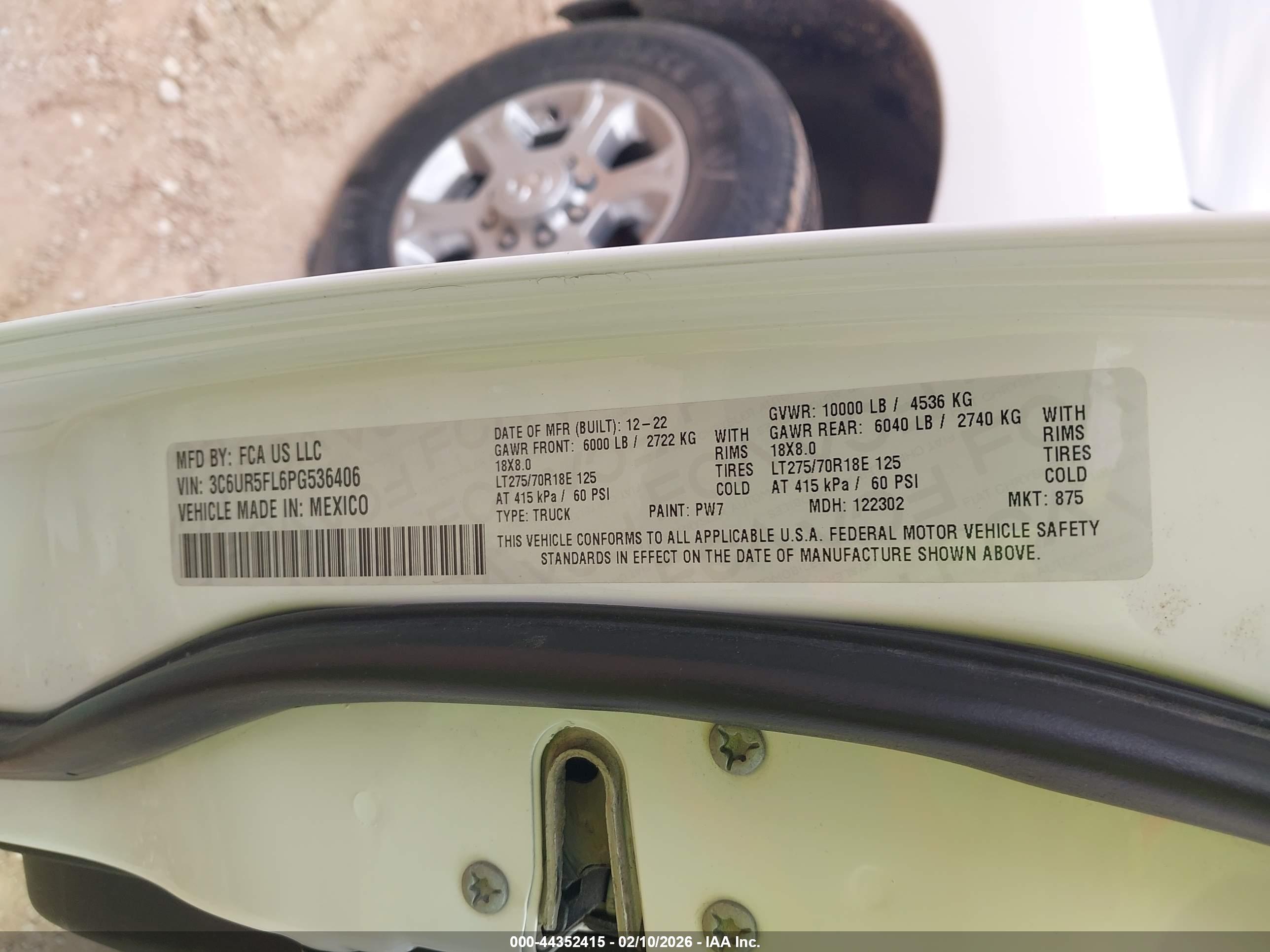 RAM 2500 image 9