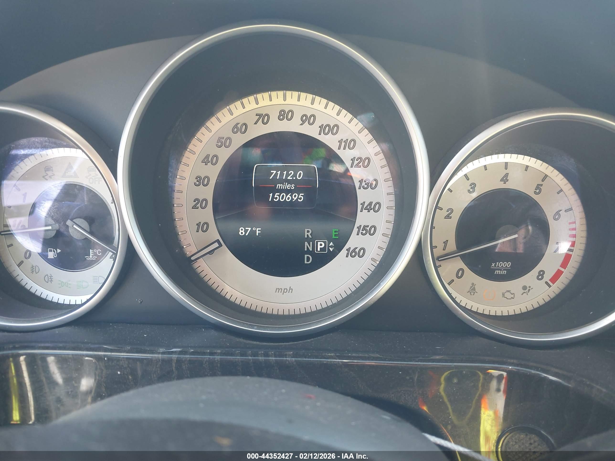 MERCEDES-BENZ E image 7