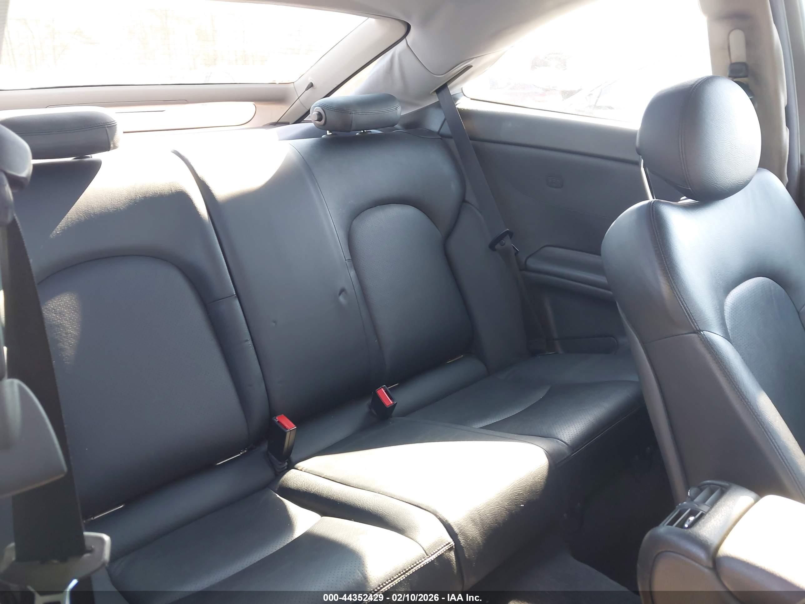 MERCEDES-BENZ C image 8