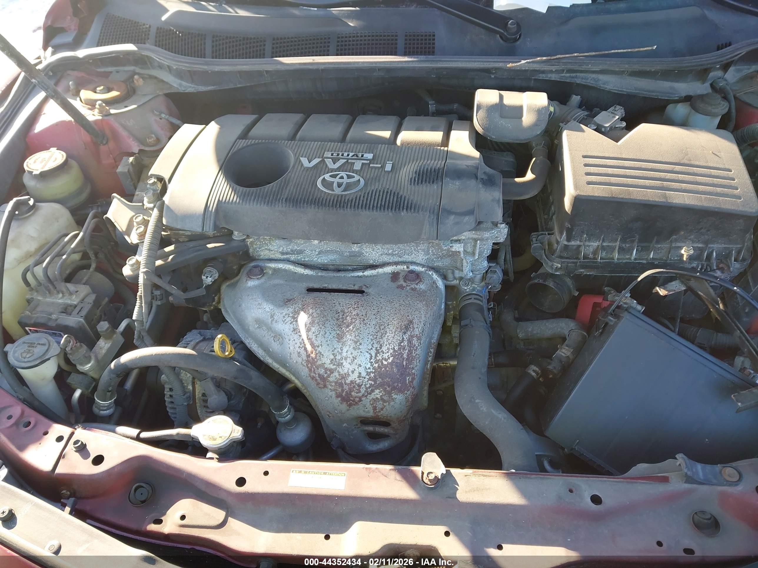 TOYOTA CAMRY image 10