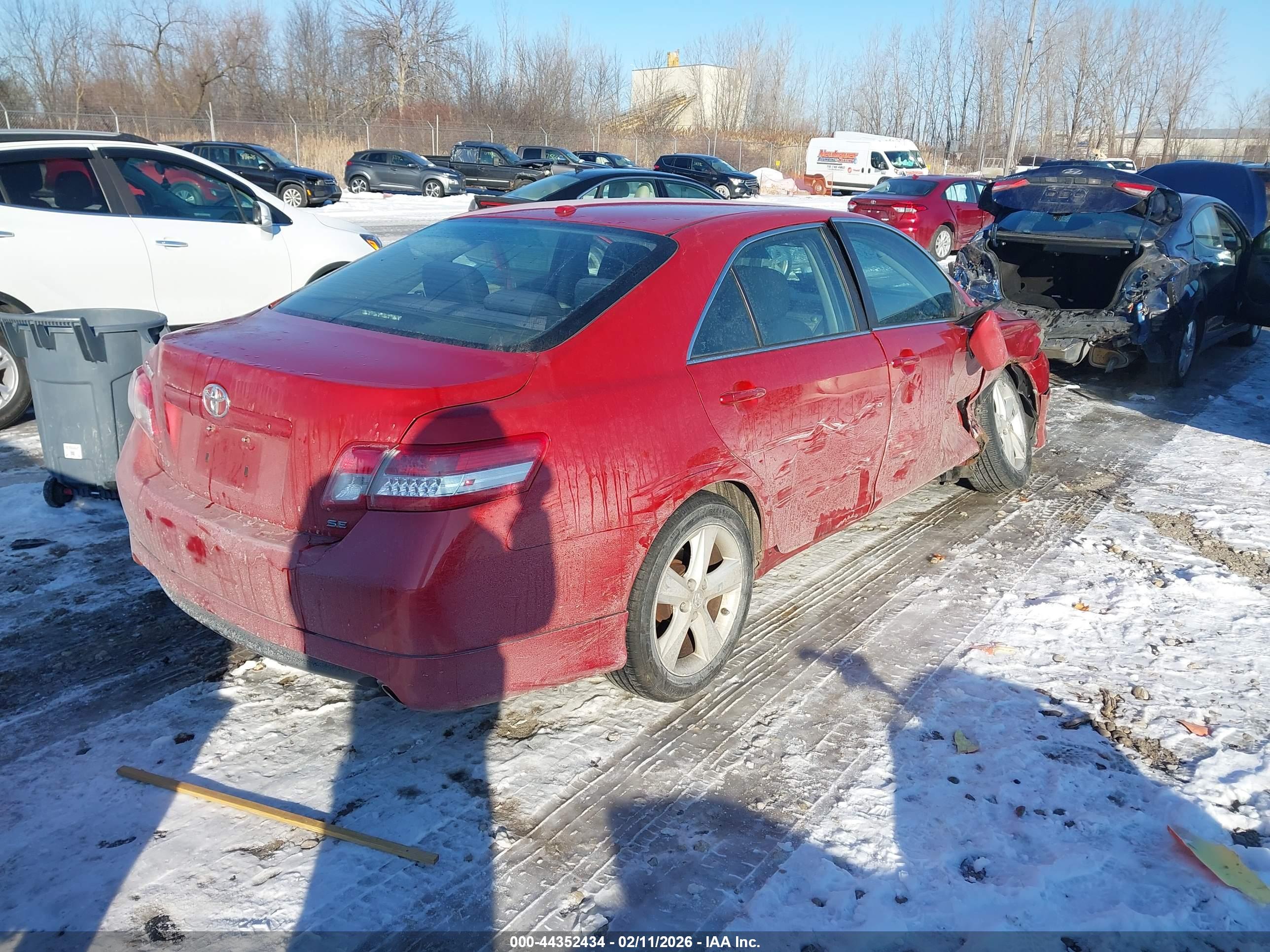 TOYOTA CAMRY image 4