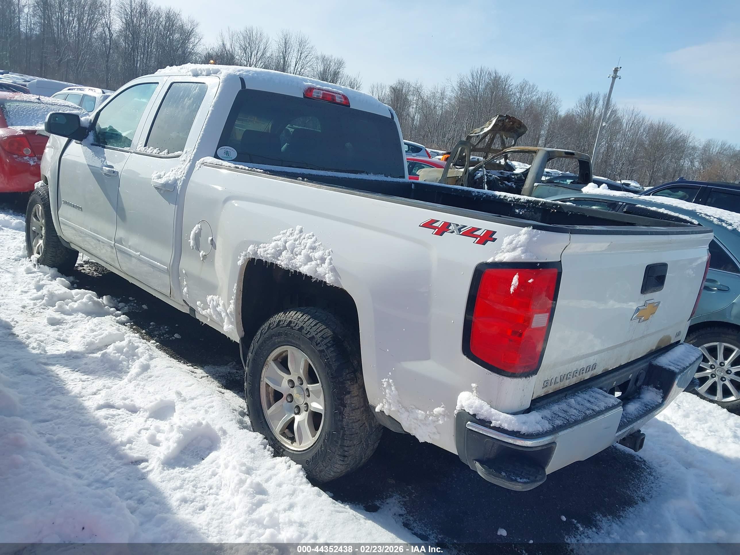 CHEVROLET SILVERADO image 3