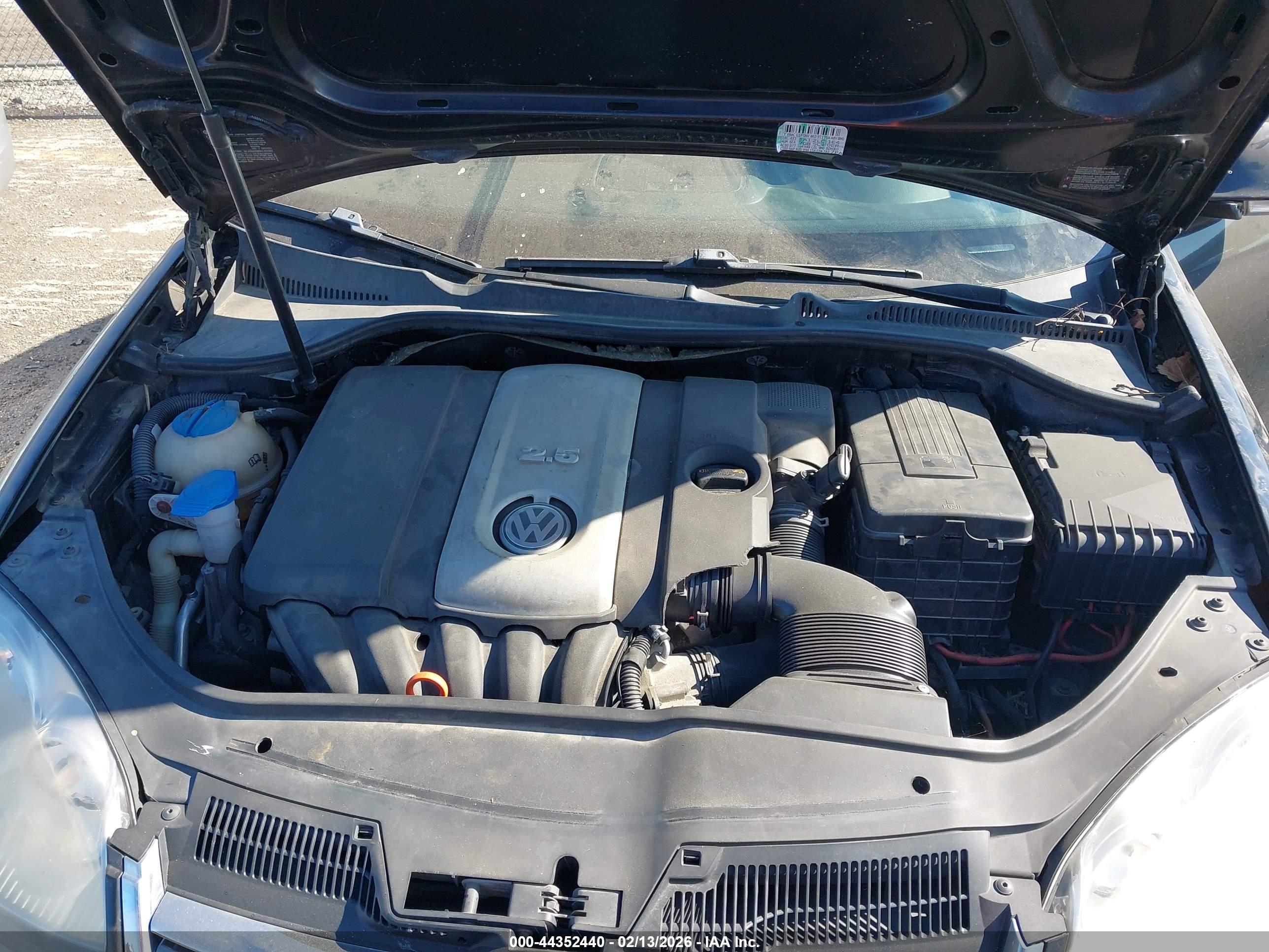 VOLKSWAGEN JETTA image 10