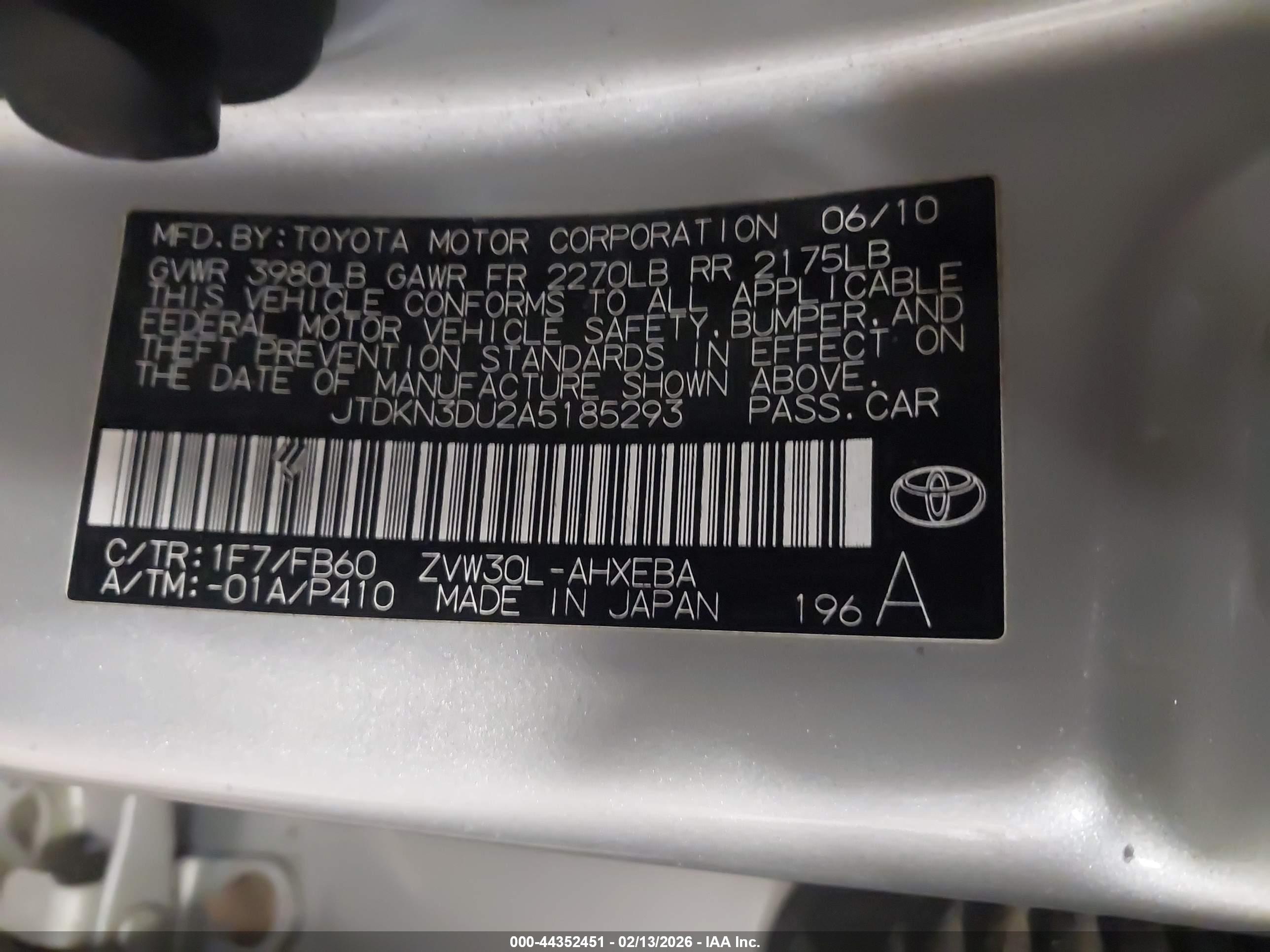 TOYOTA PRIUS image 9