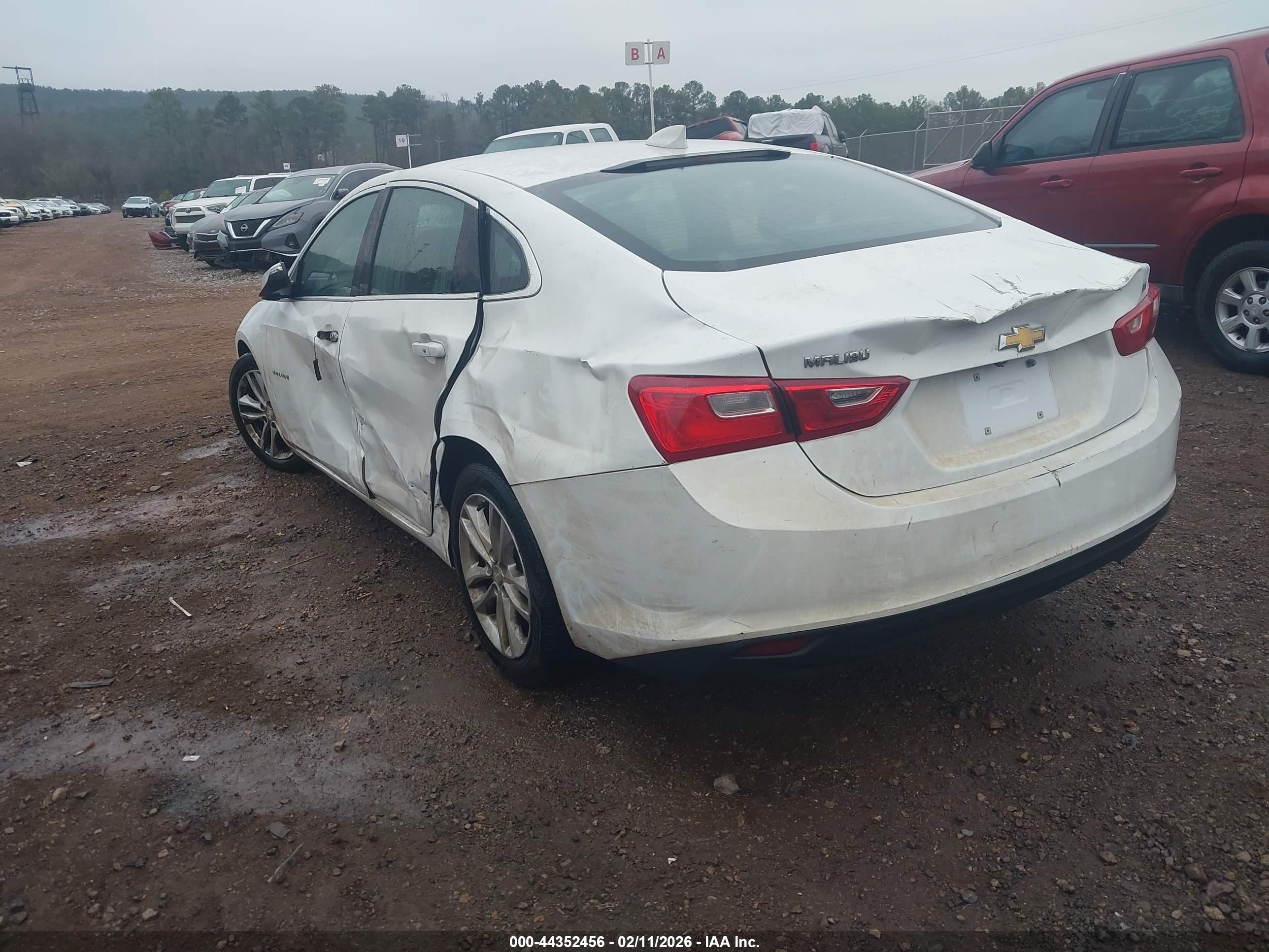 CHEVROLET MALIBU image 3