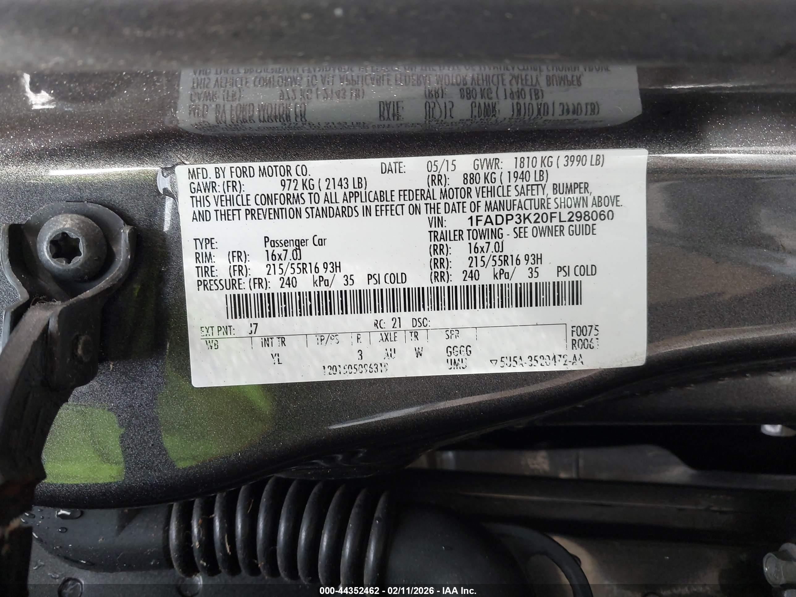 FORD FOCUS image 9