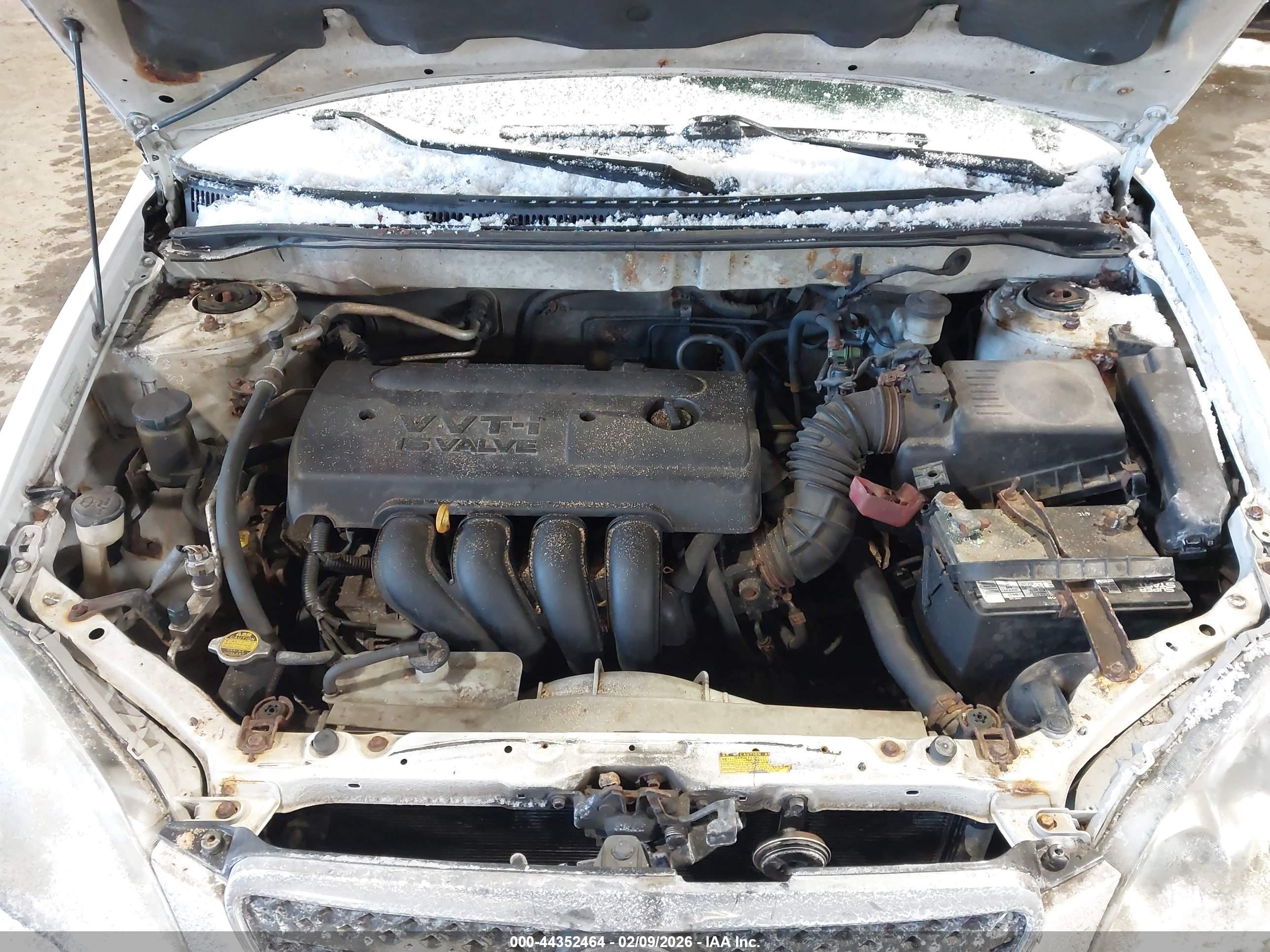 TOYOTA COROLLA image 10