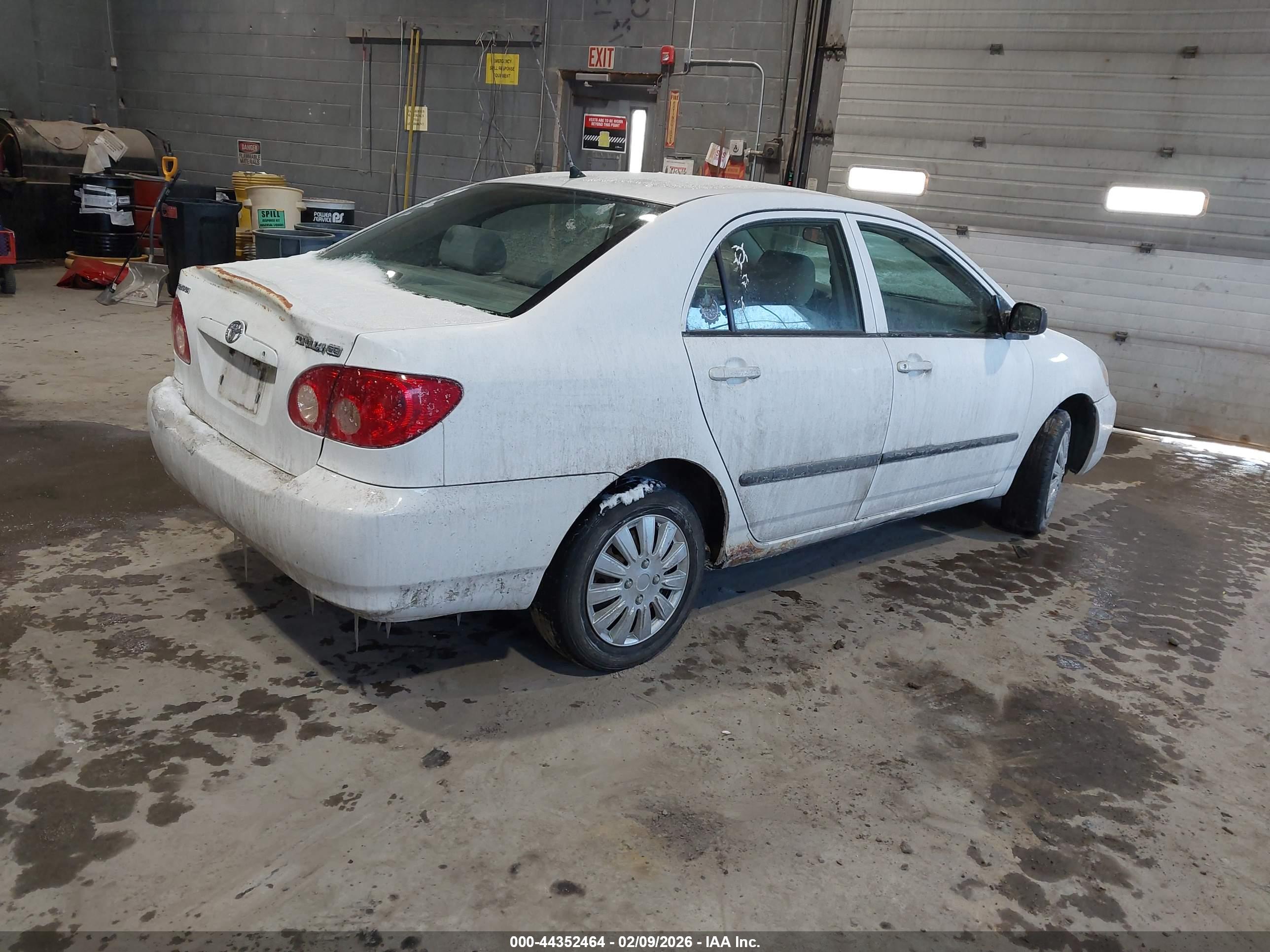 TOYOTA COROLLA image 4