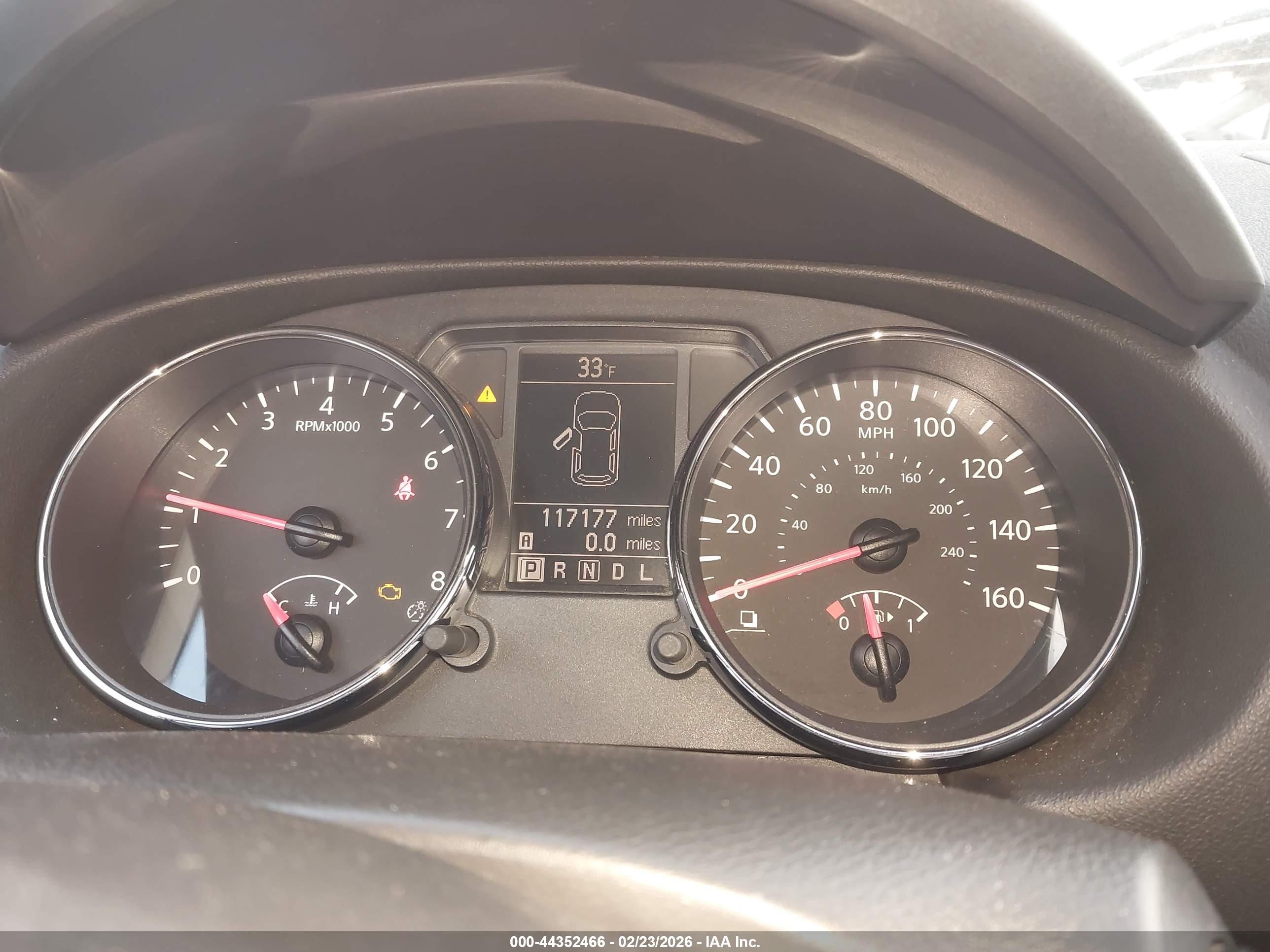 NISSAN ROGUE image 7