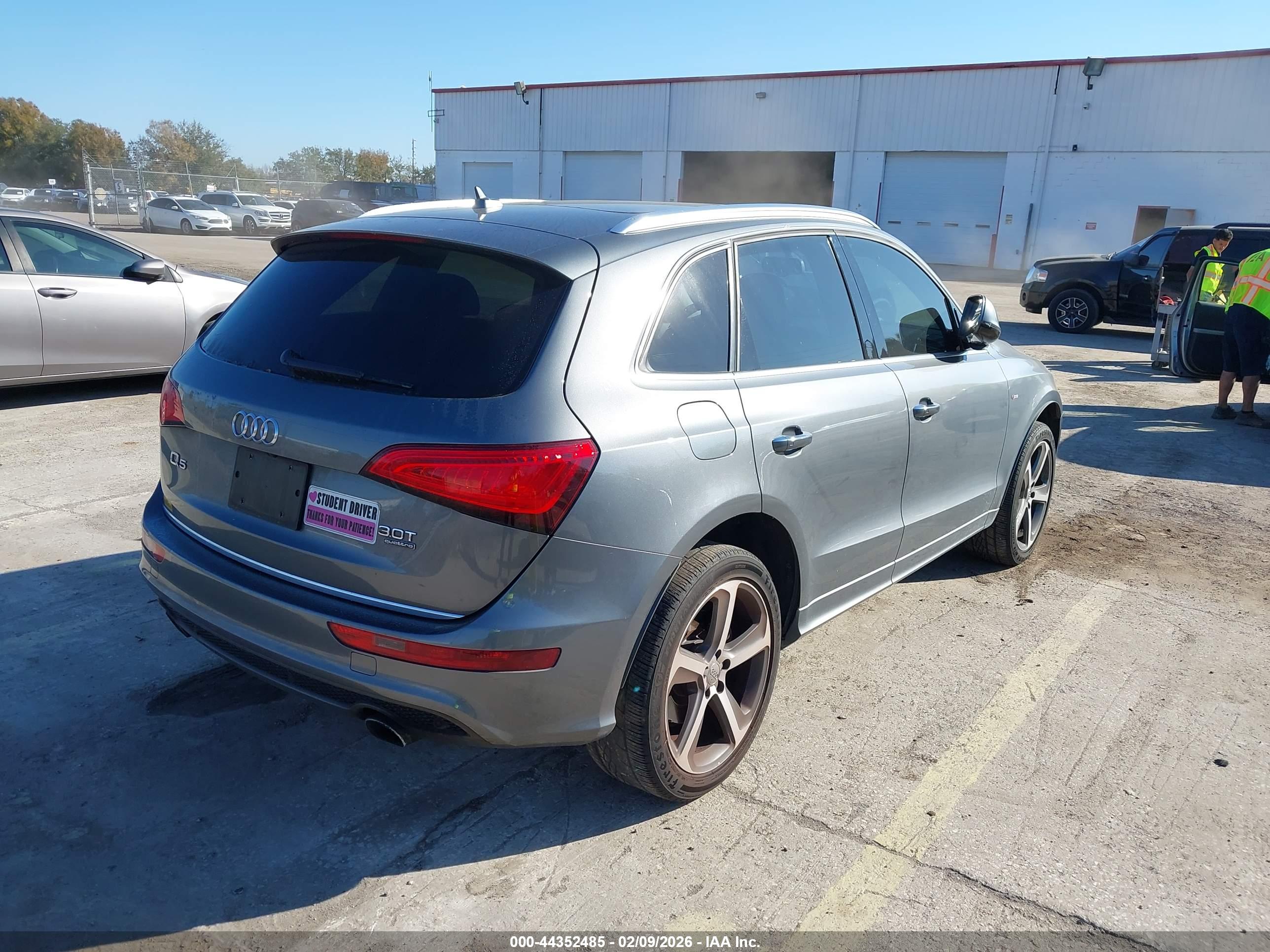 AUDI Q5 image 4