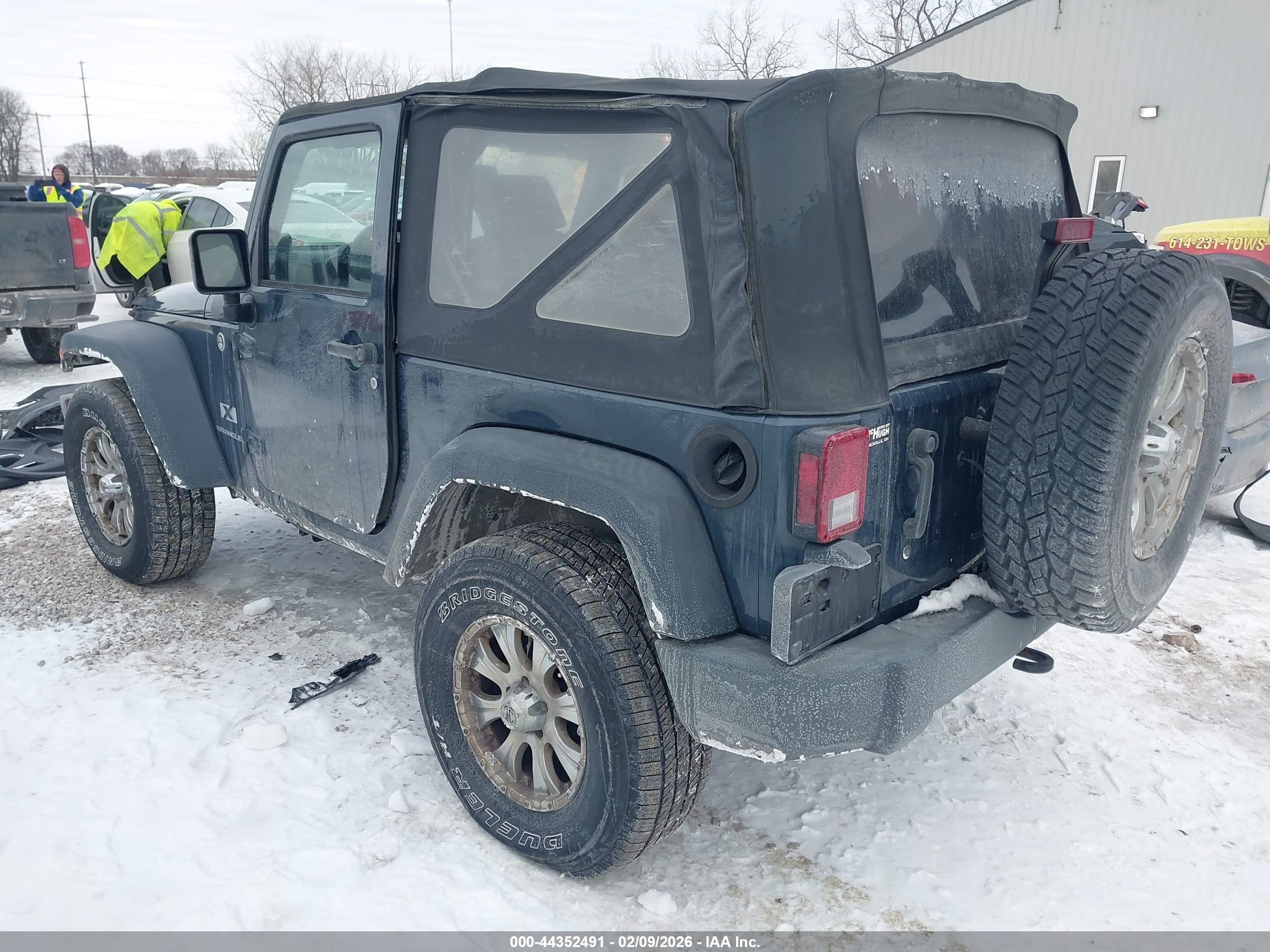 JEEP WRANGLER image 3