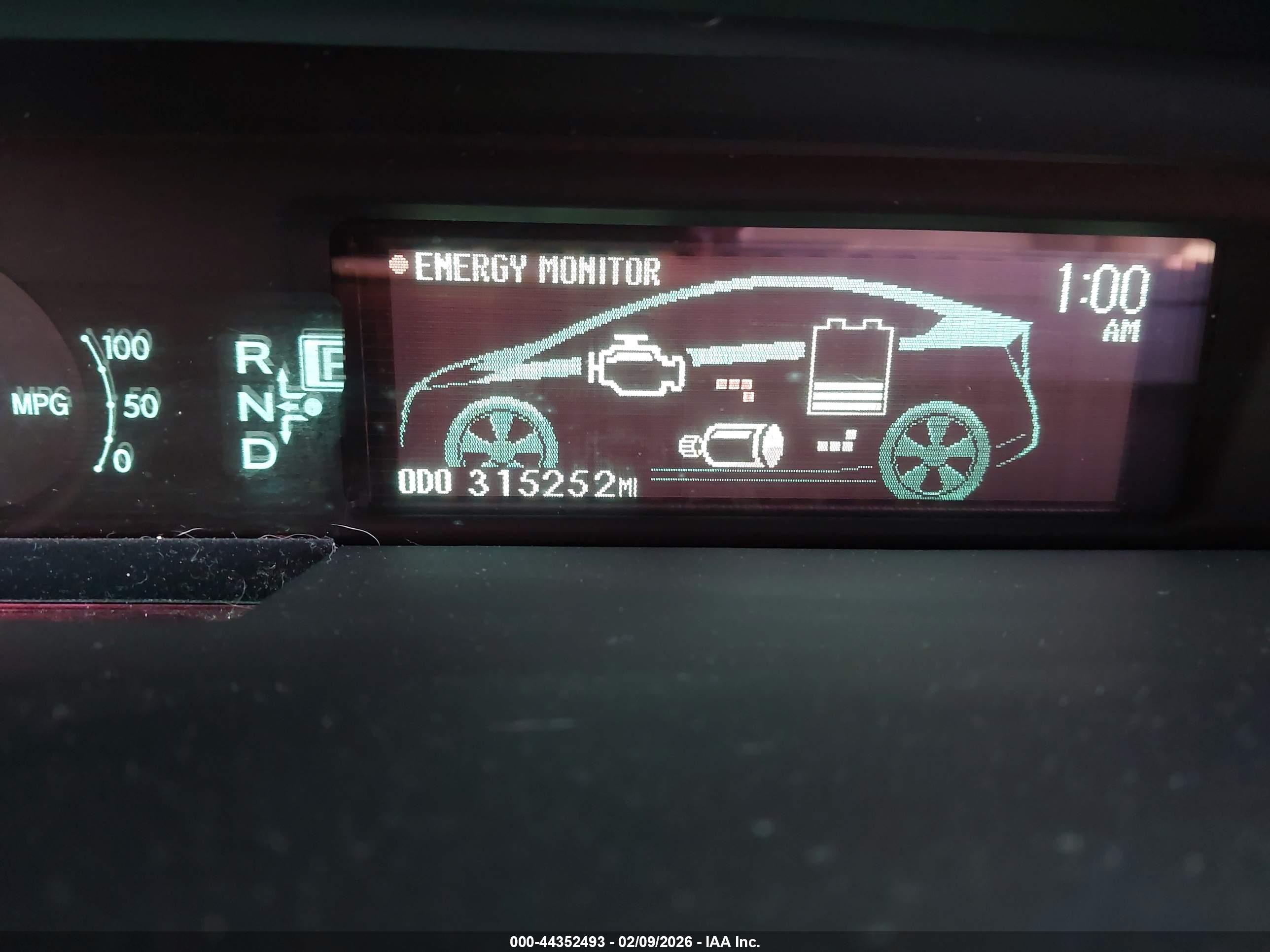 TOYOTA PRIUS image 7