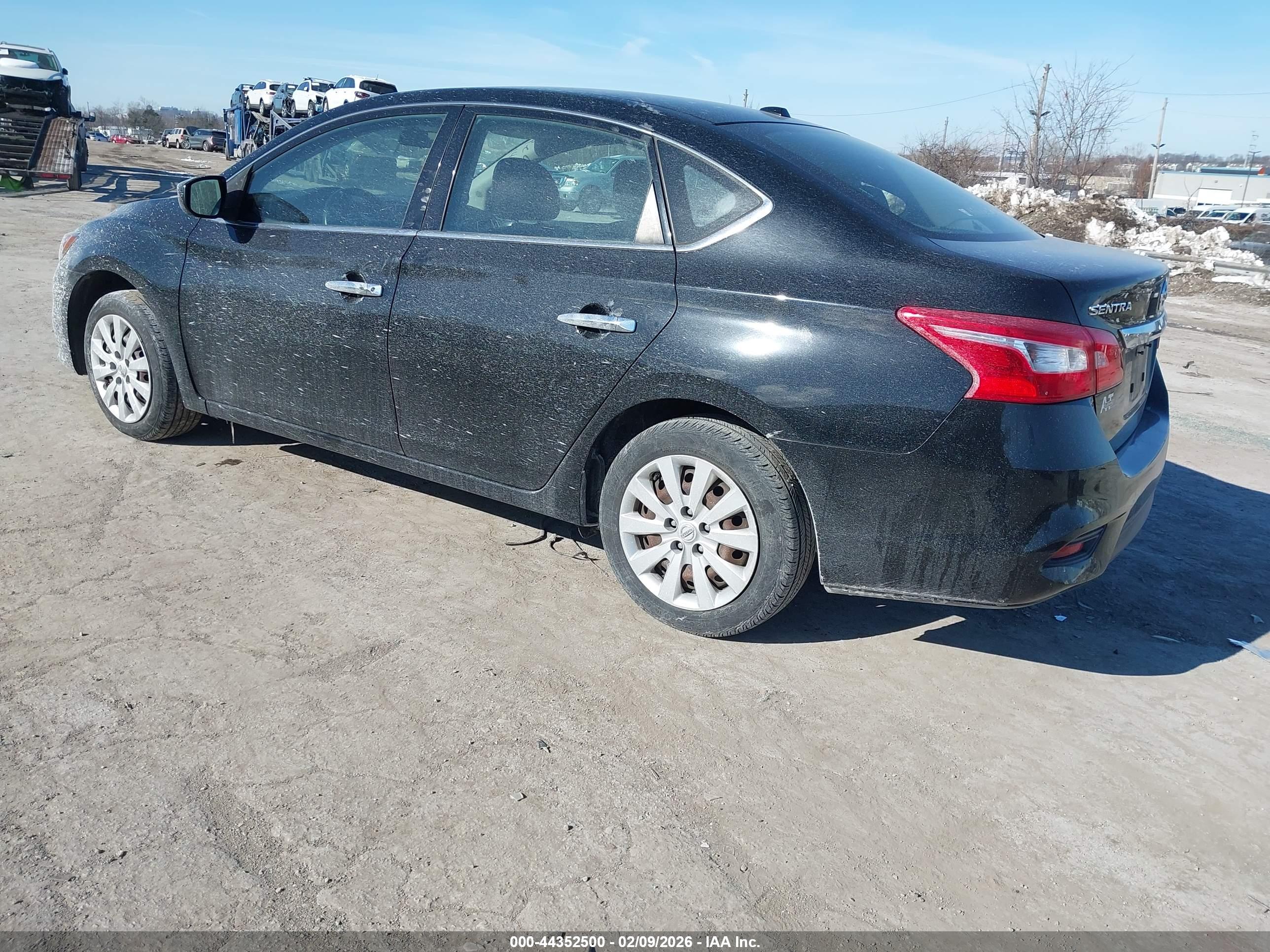 NISSAN SENTRA image 3
