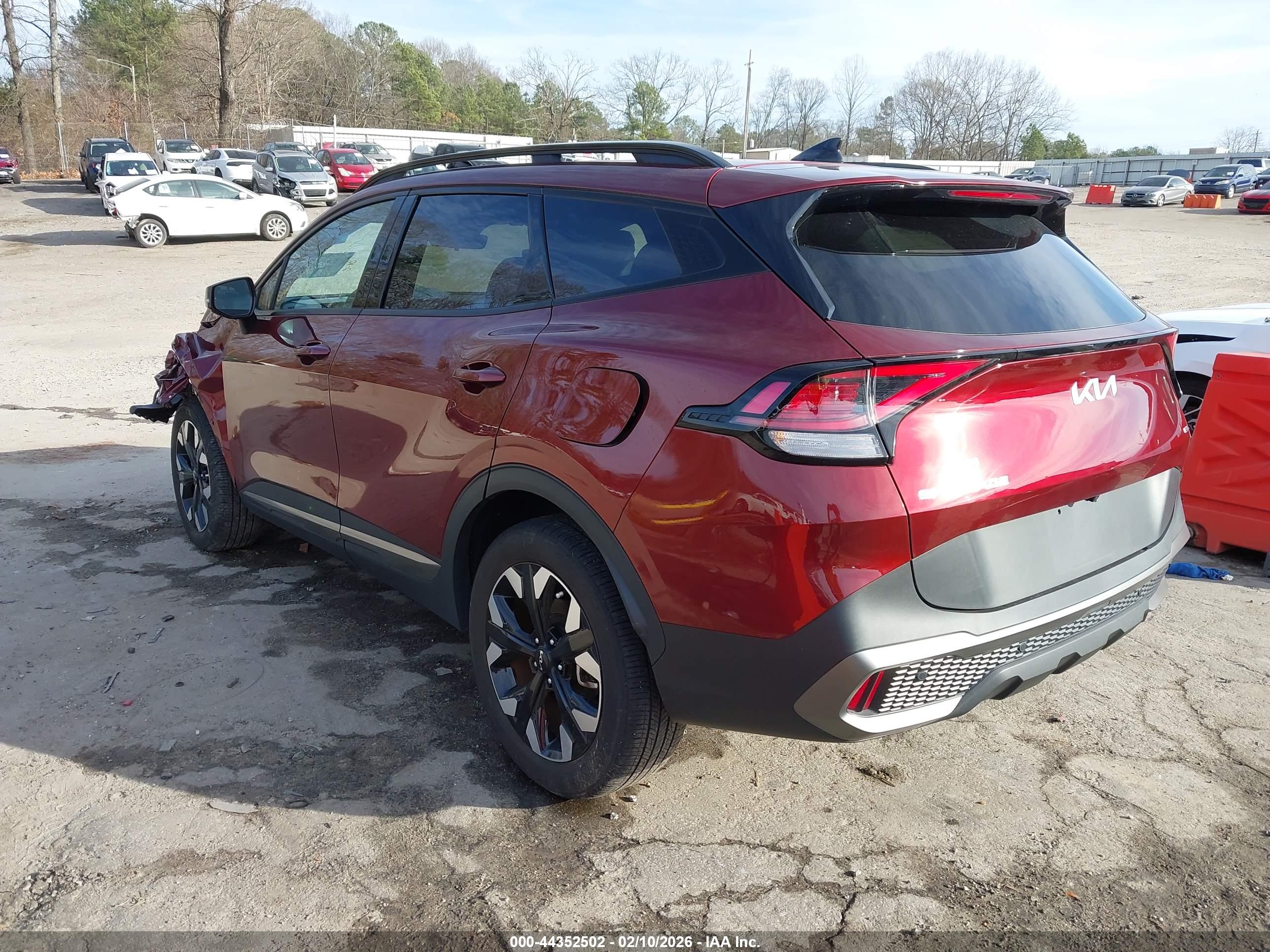 KIA SPORTAGE image 3