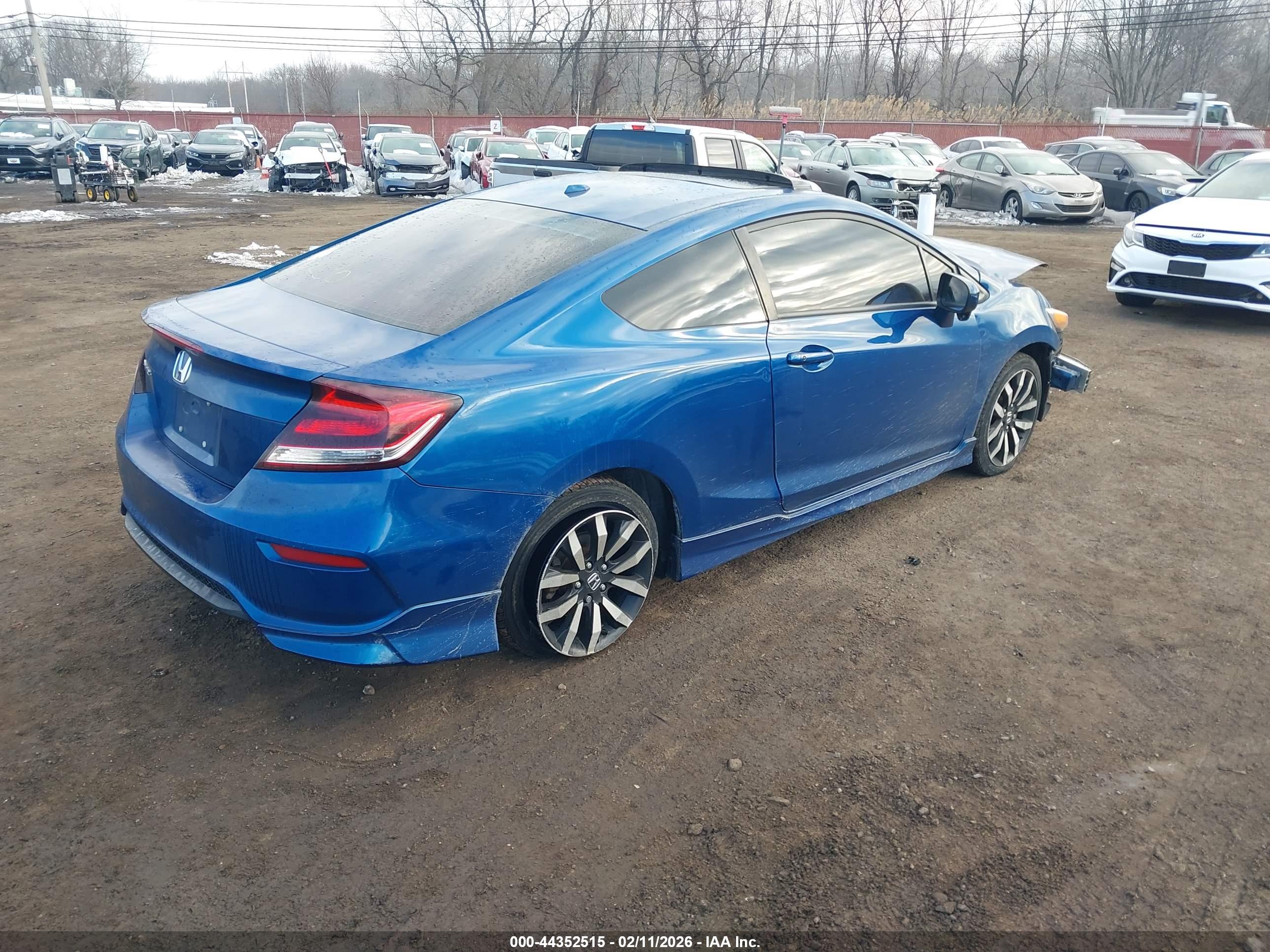 HONDA CIVIC image 4