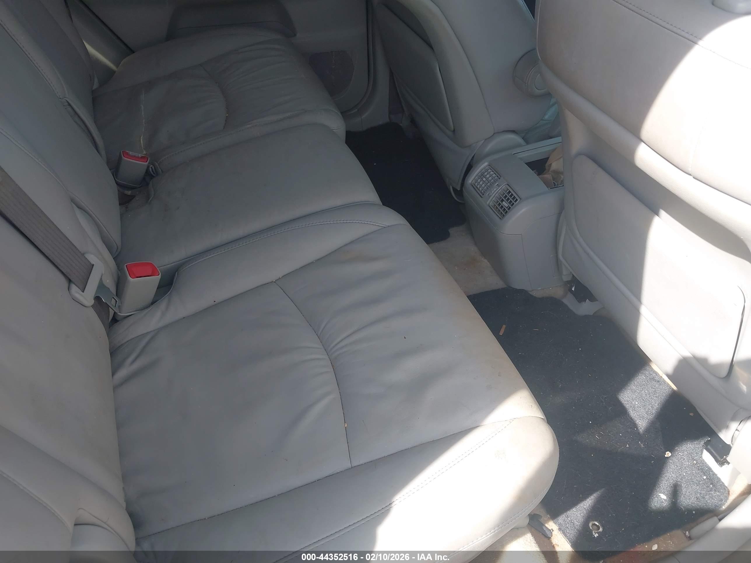LEXUS RX image 8