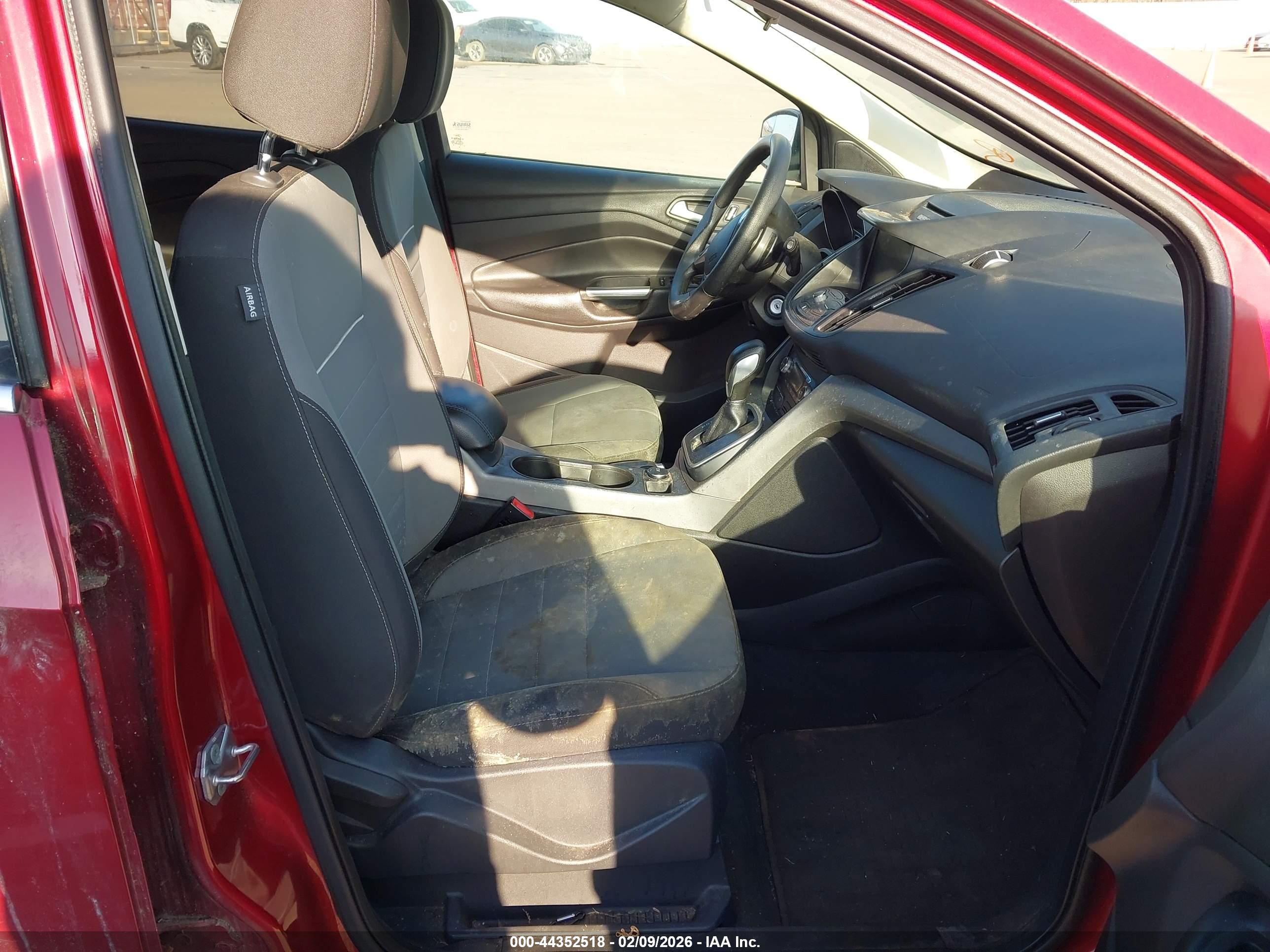 FORD ESCAPE image 5