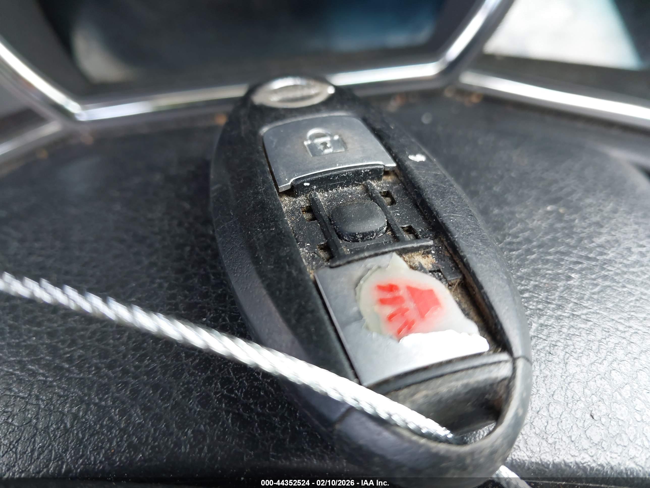 NISSAN MURANO image 11