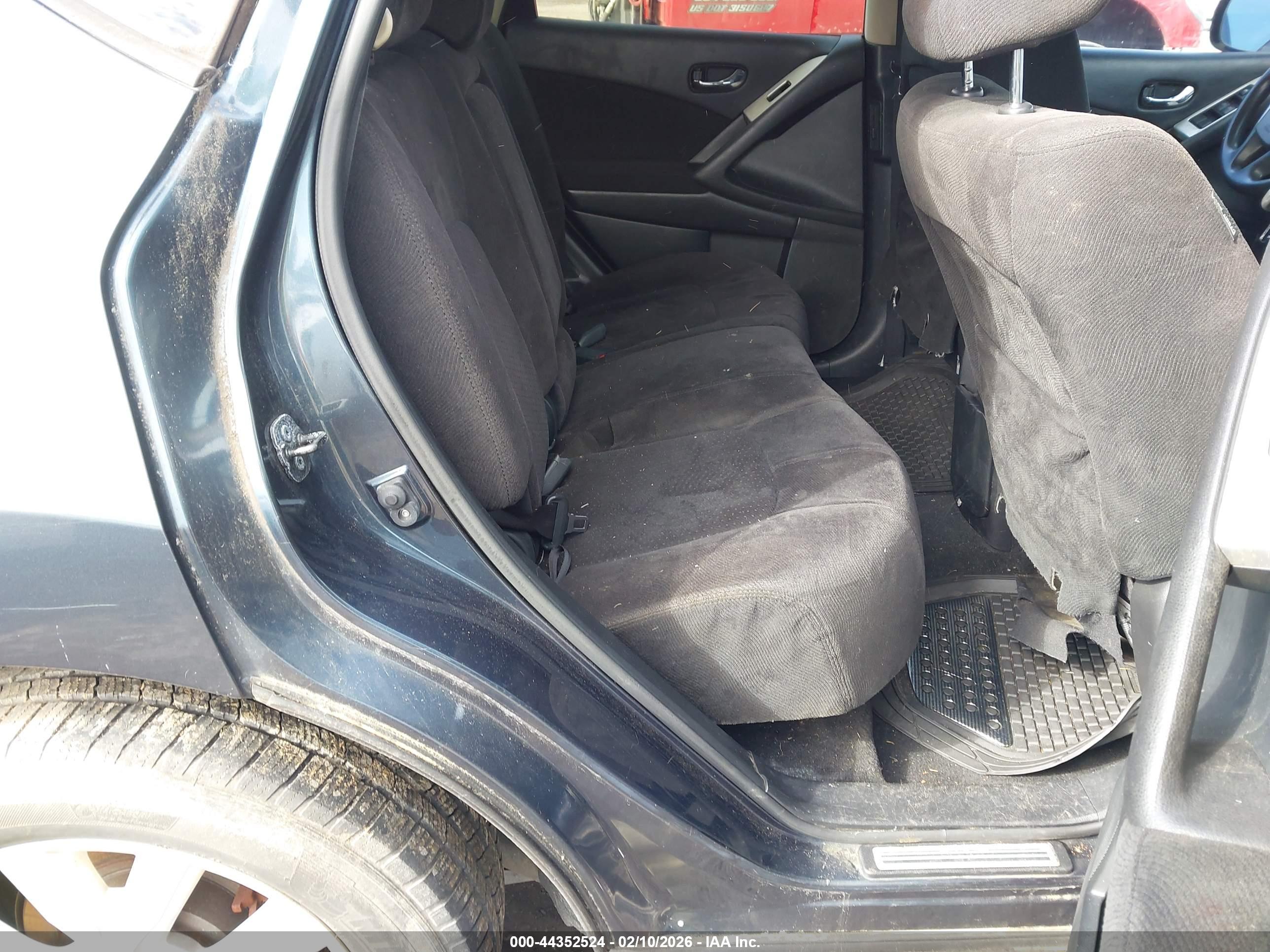 NISSAN MURANO image 8